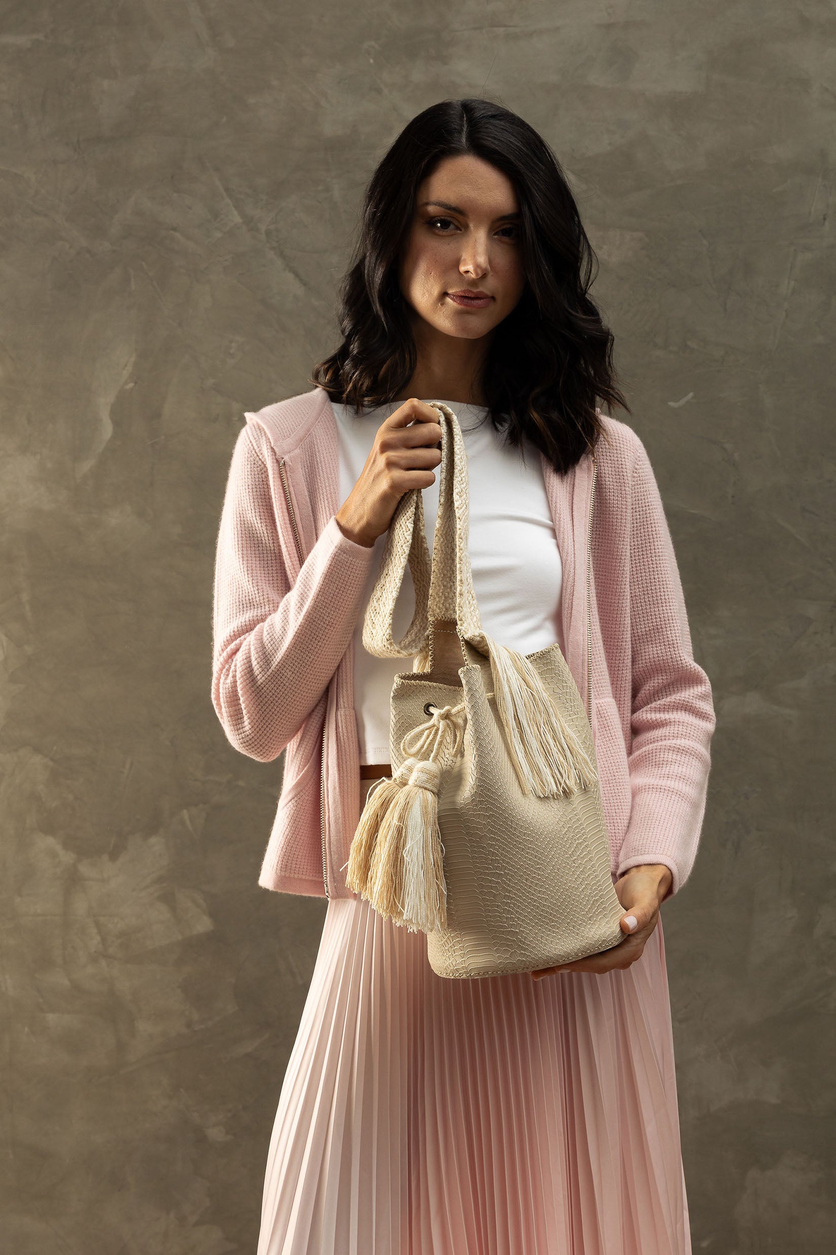 APÜNÜ BUCKET BAG LARGE / CROCO BEIGE - BEIGE #110047