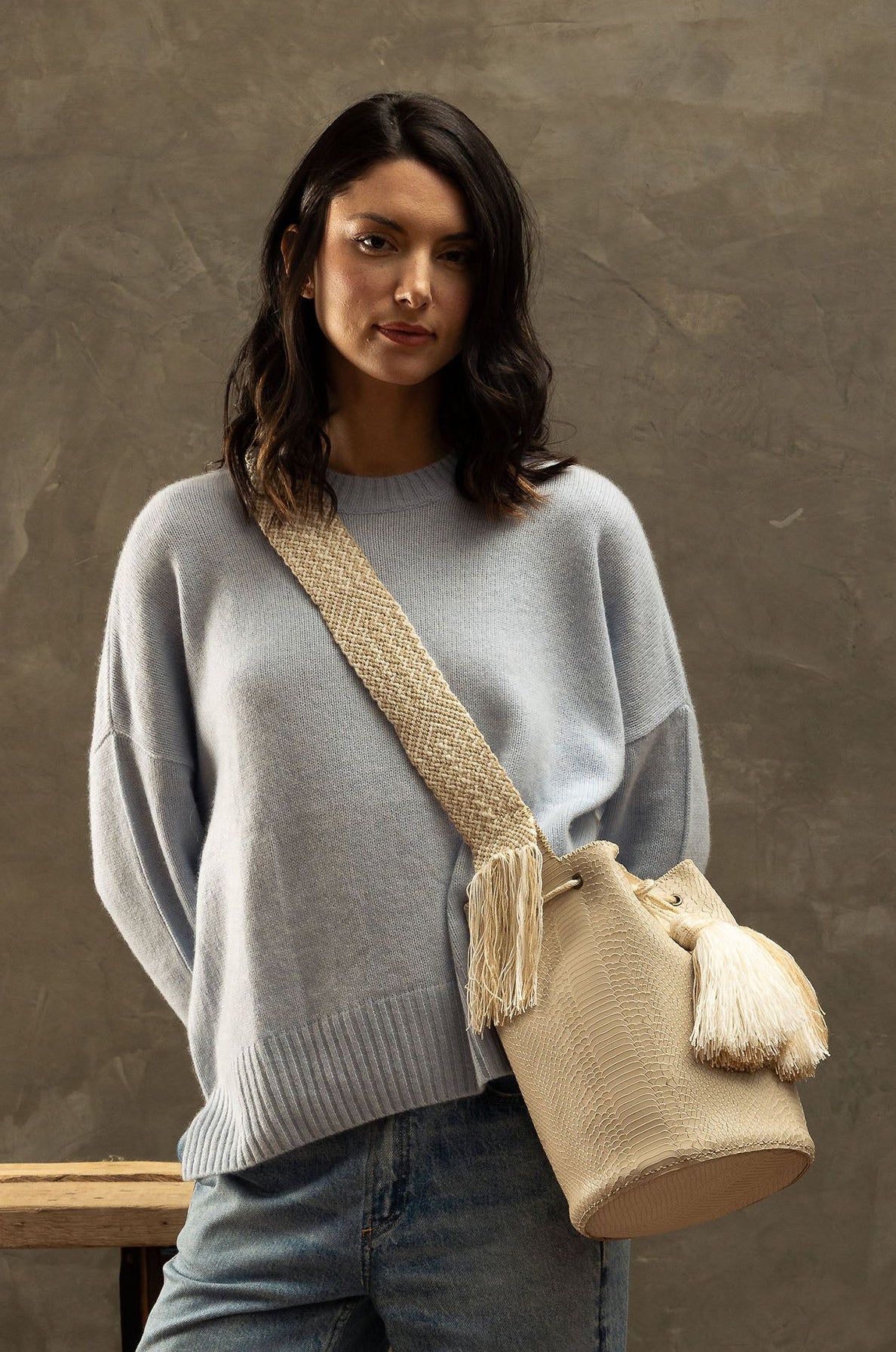 APÜNÜ BUCKET BAG LARGE / CROCO BEIGE - BEIGE #110047
