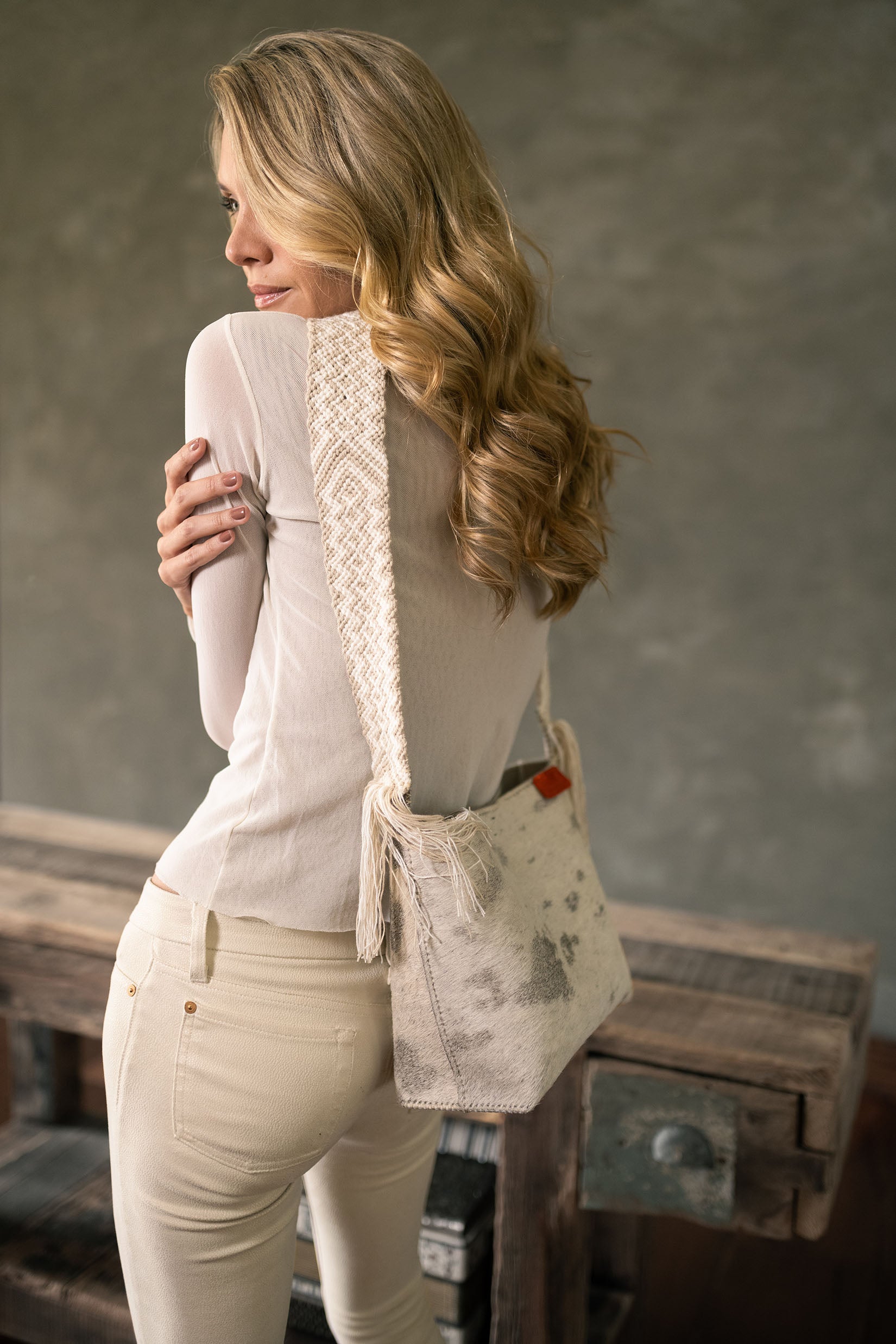 PIAMA TOTE BAG MEDIUM FURRY / TAUPE & WHITE - BEIGE #210017