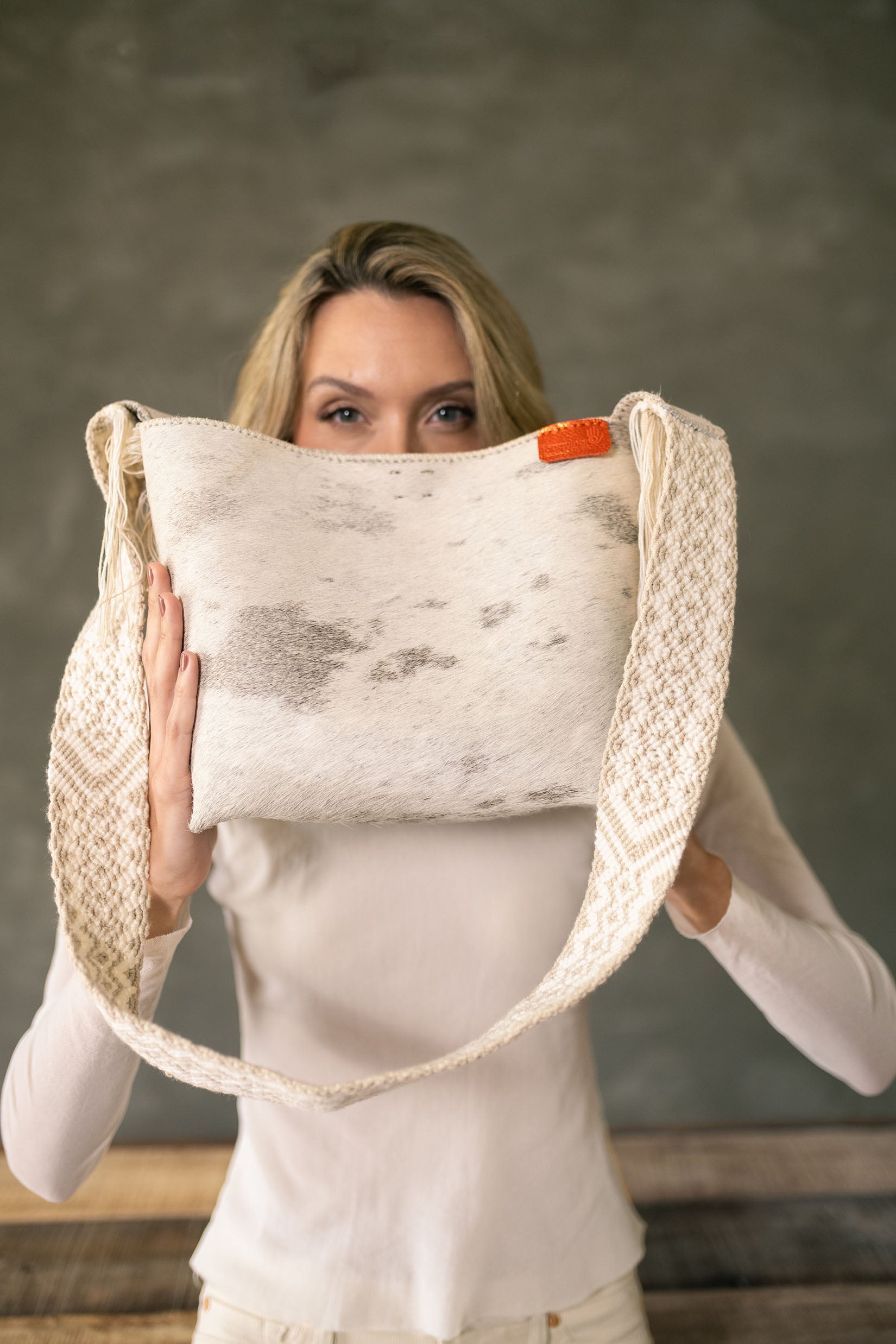 PIAMA TOTE BAG MEDIUM FURRY / TAUPE & WHITE - BEIGE #210017