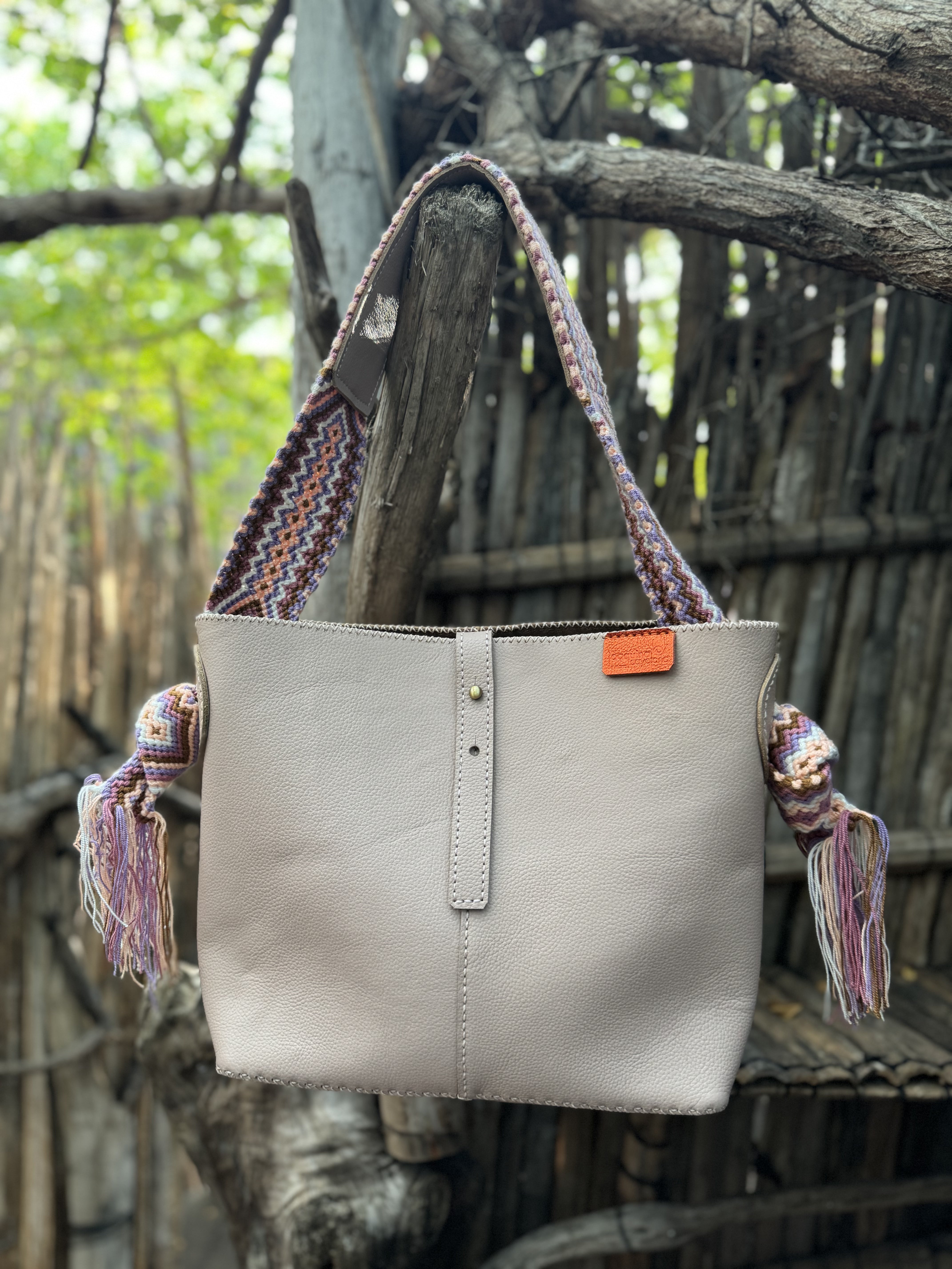 PIAMA TOTE BAG MEDIUM / LIGHT ROSE PINK - MED BROWN #260003