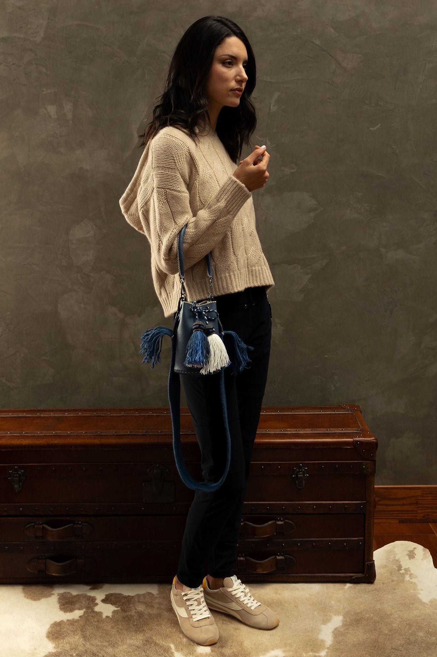 APÜNÜ BUCKET BAG X-SMALL / TEAL BLUE - TAUPE #360019