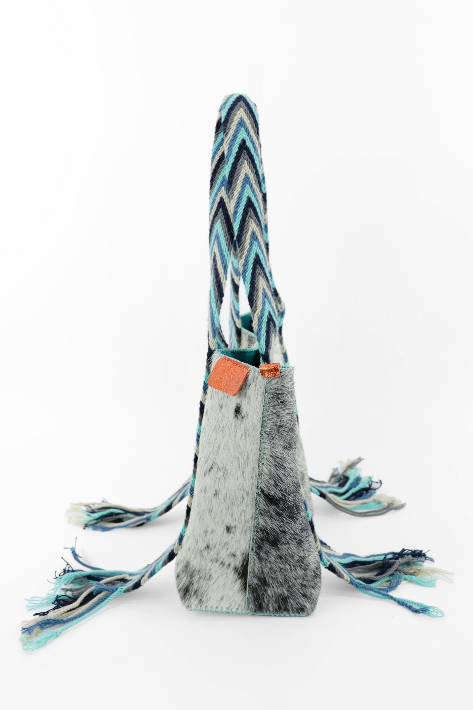 PIAMA TOTE BAG MEDIUM FURRY / WH&BLK - TURQUOISE #190007