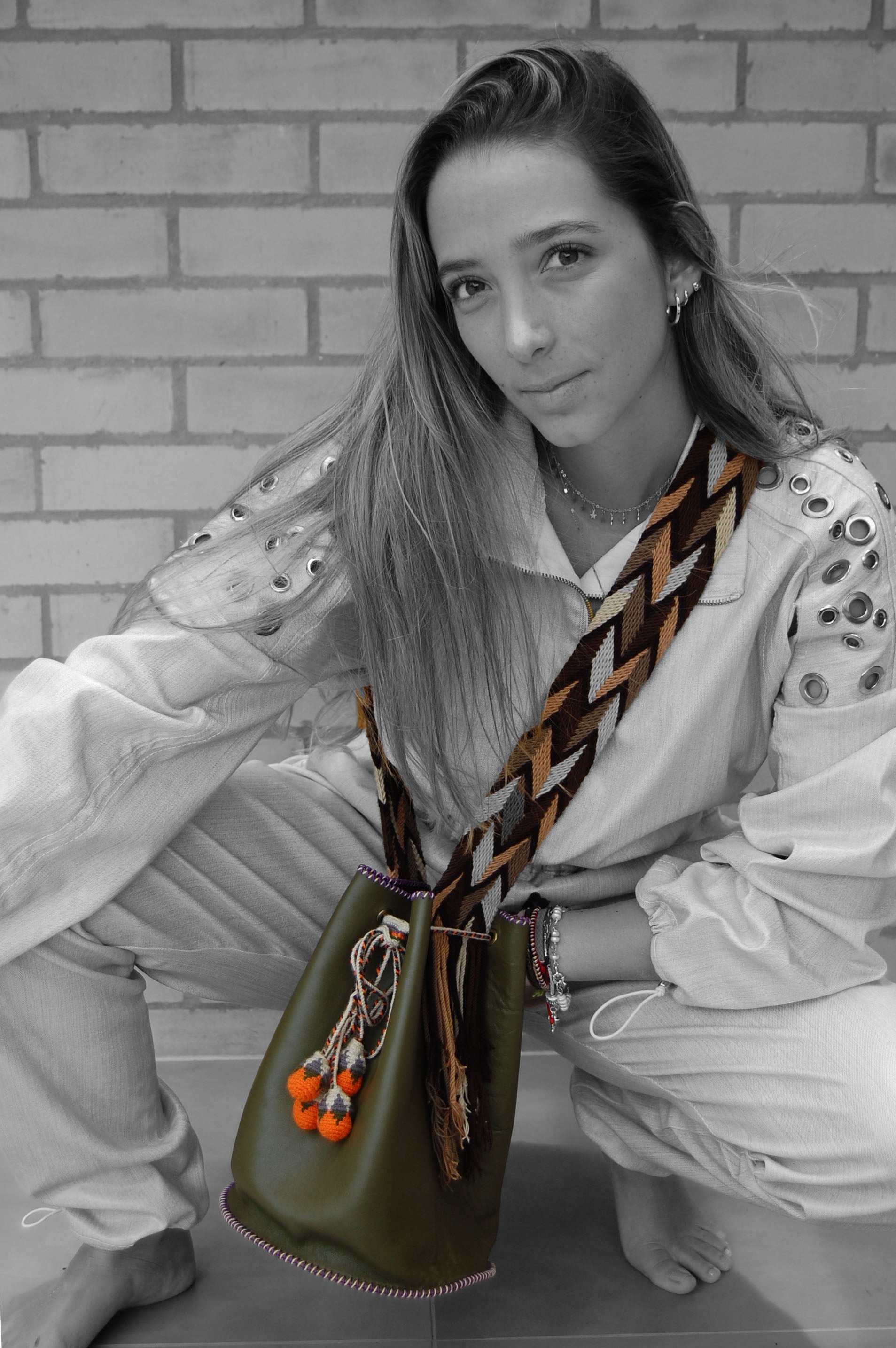 APÜNÜ BUCKET BAG LARGE / OLIVE GREEN - PURPLE #110009