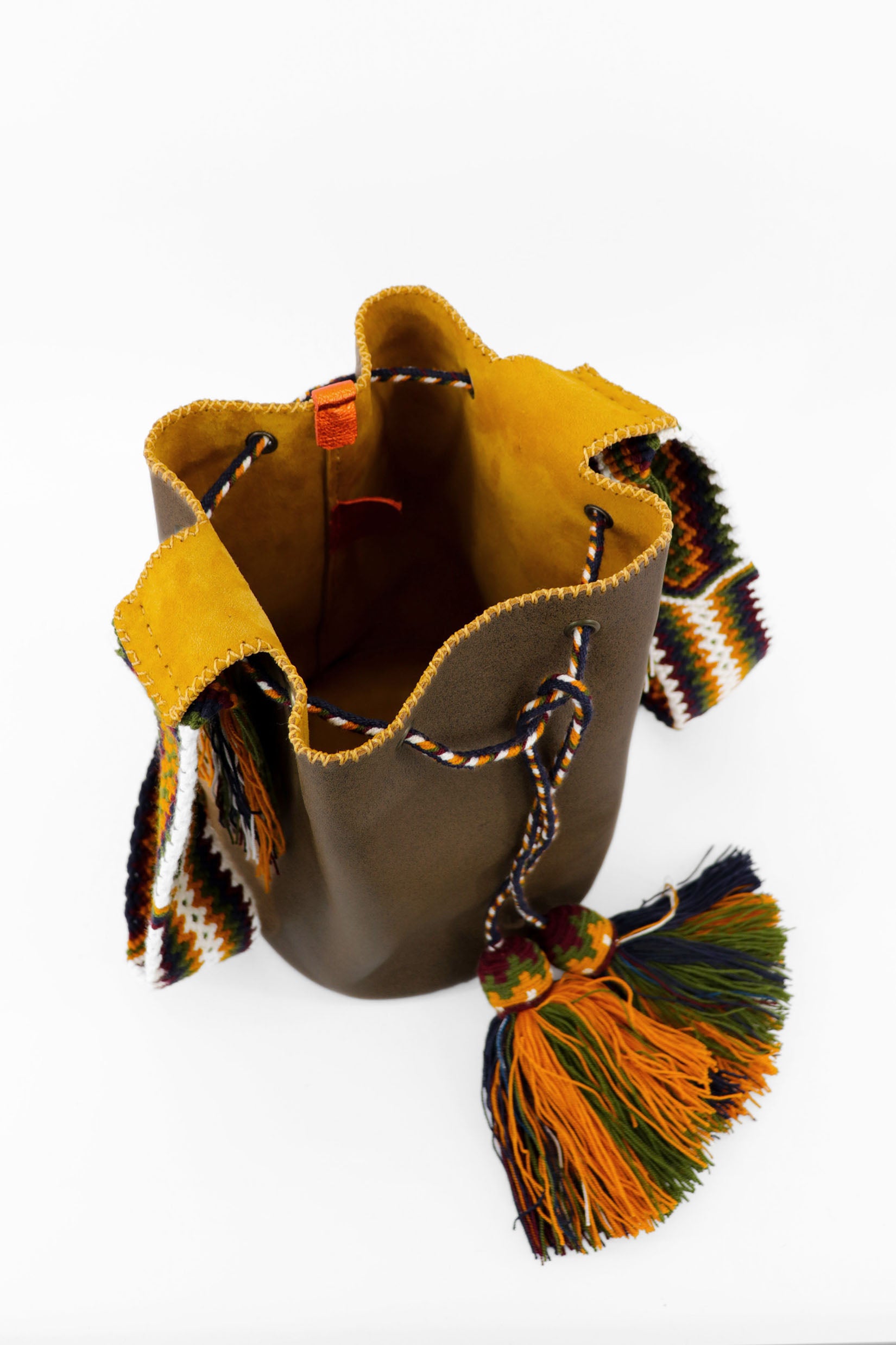 APÜNÜ BUCKET BAG LARGE / BRW - MUSTARD #110034