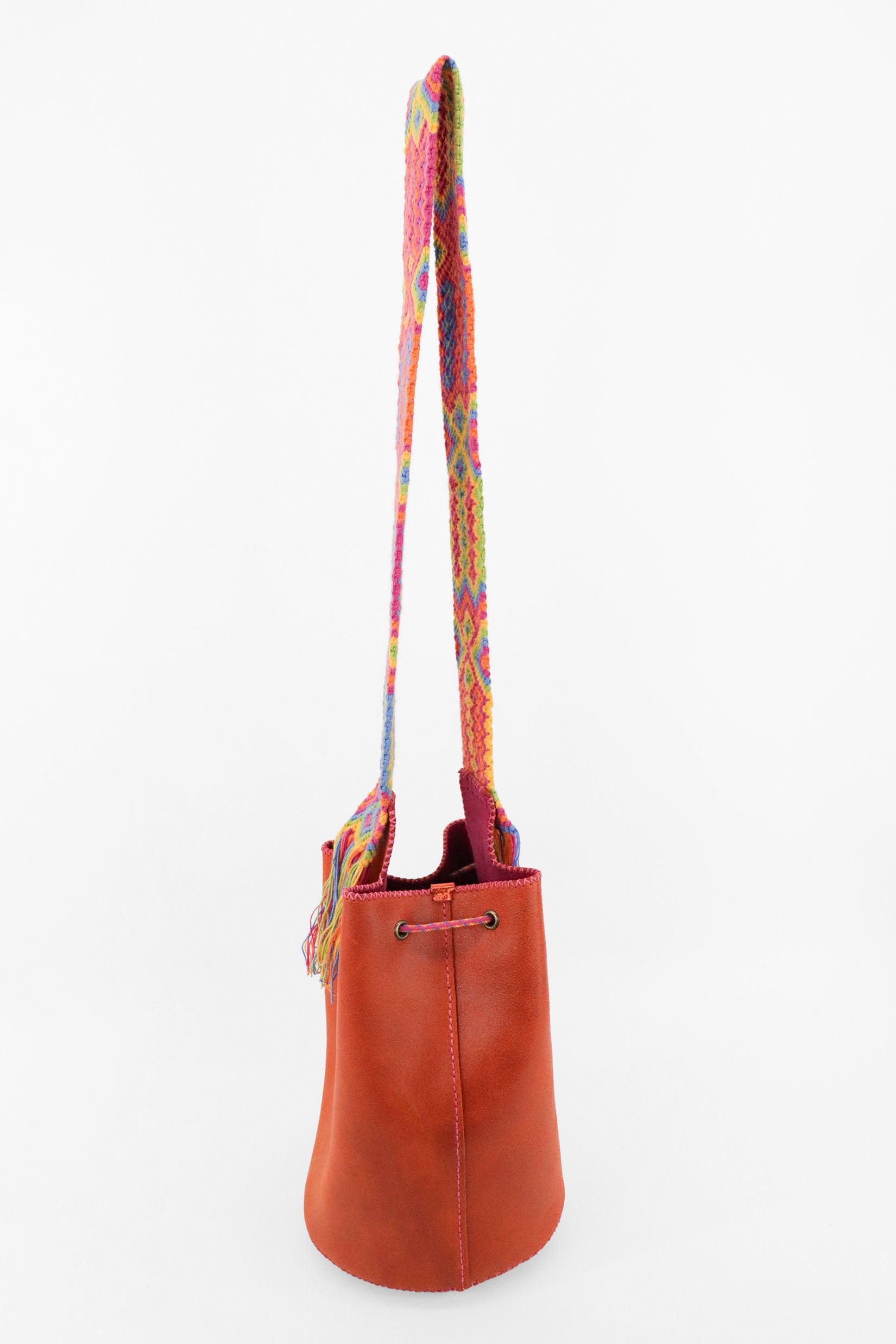 APÜNÜ BUCKET BAG LARGE / ORANGE - FUCHSIA #110013