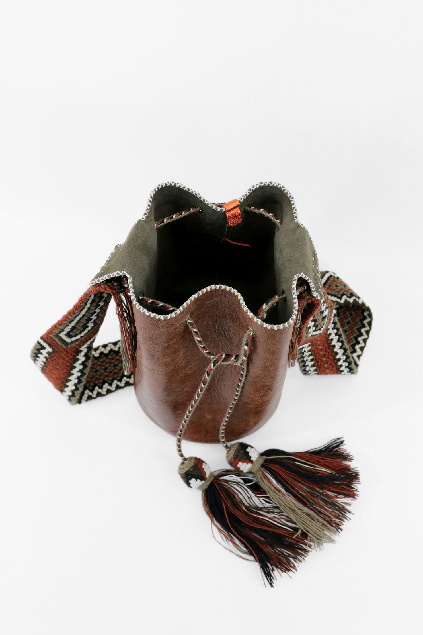 APÜNÜ BUCKET BAG LARGE / COL BRW - OLIVE GREEN #110027