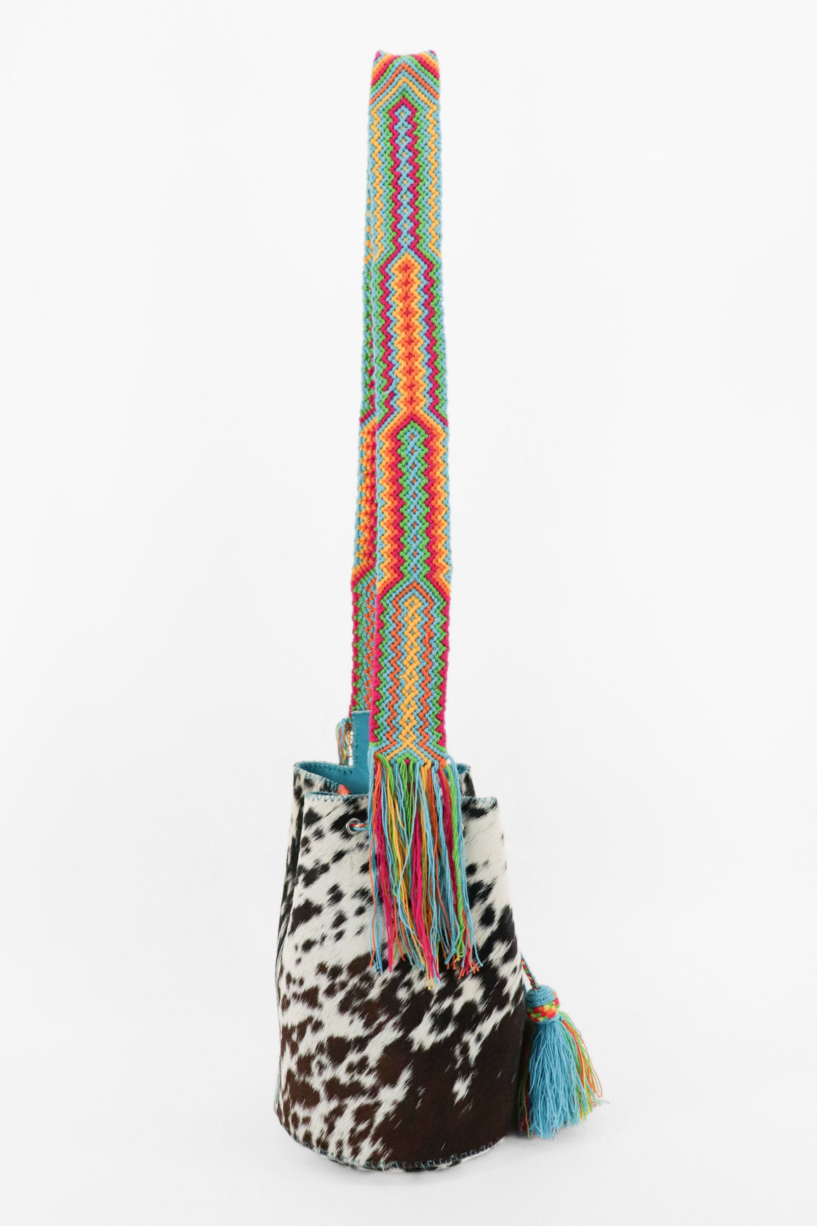 APÜNÜ BUCKET BAG LARGE FURRY / BLK&WH  - BRIGHT BLUE #100013