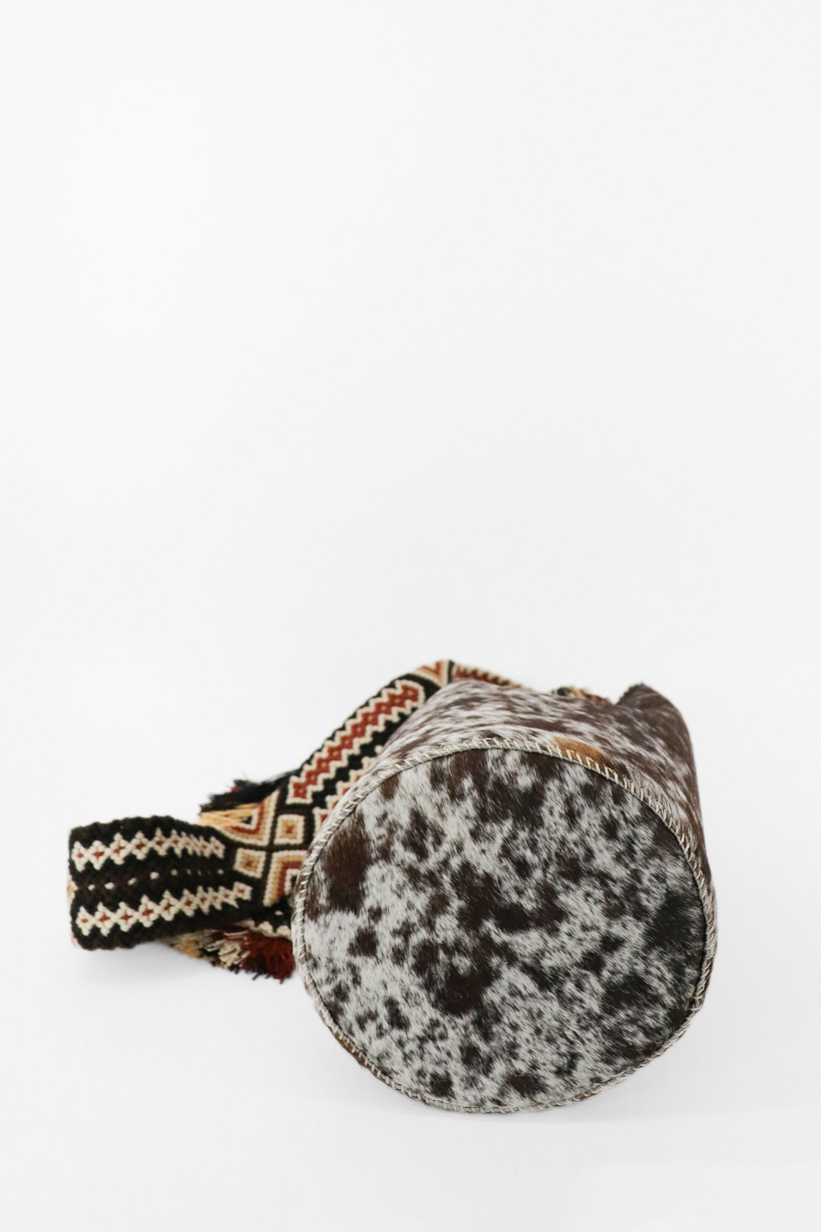 APÜNÜ BUCKET BAG LARGE FURRY / CARM&WH - COLONIAL BRW #100007