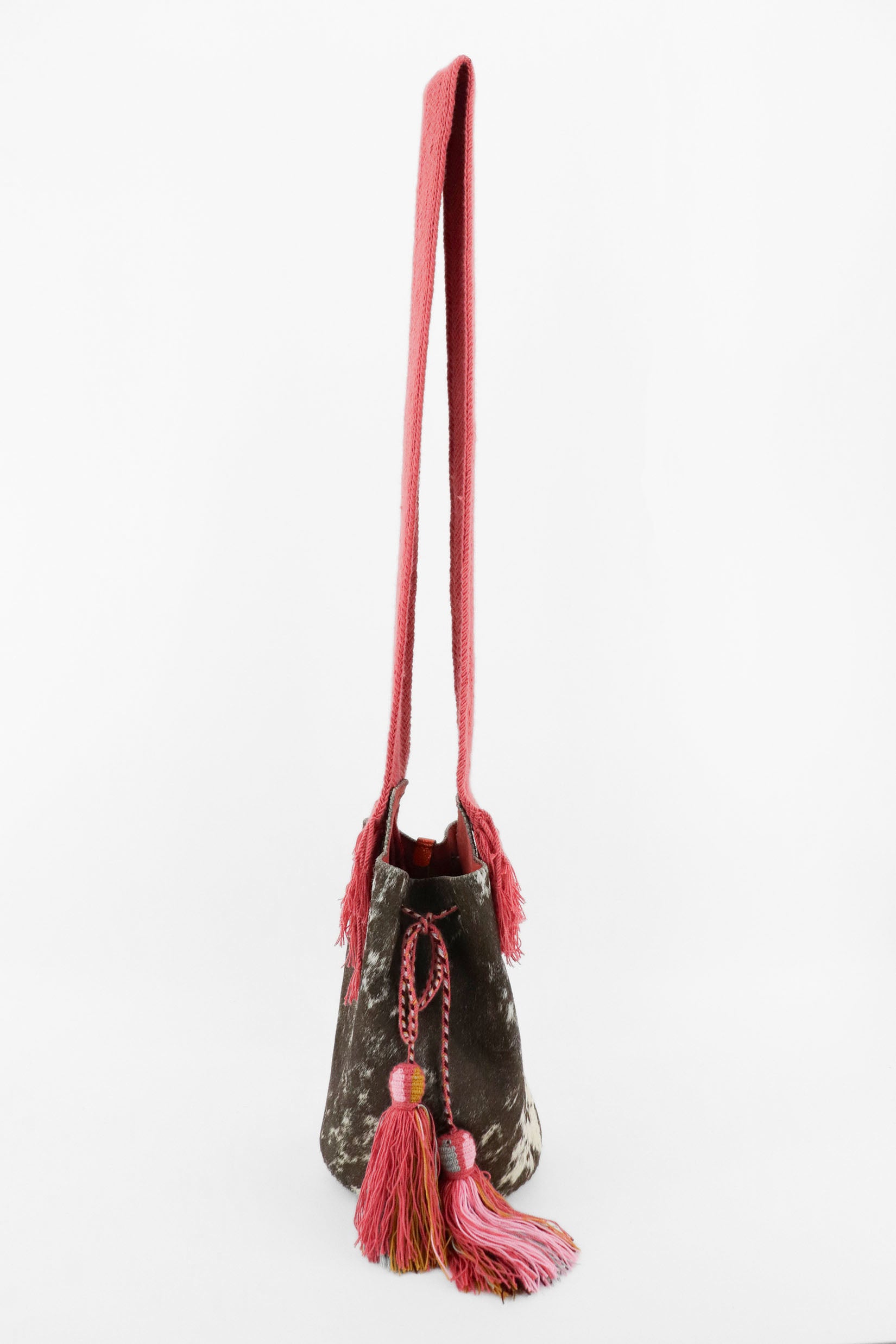 APÜNÜ BUCKET BAG LARGE FURRY / TAUP&WH  - DARK ROSE #100001