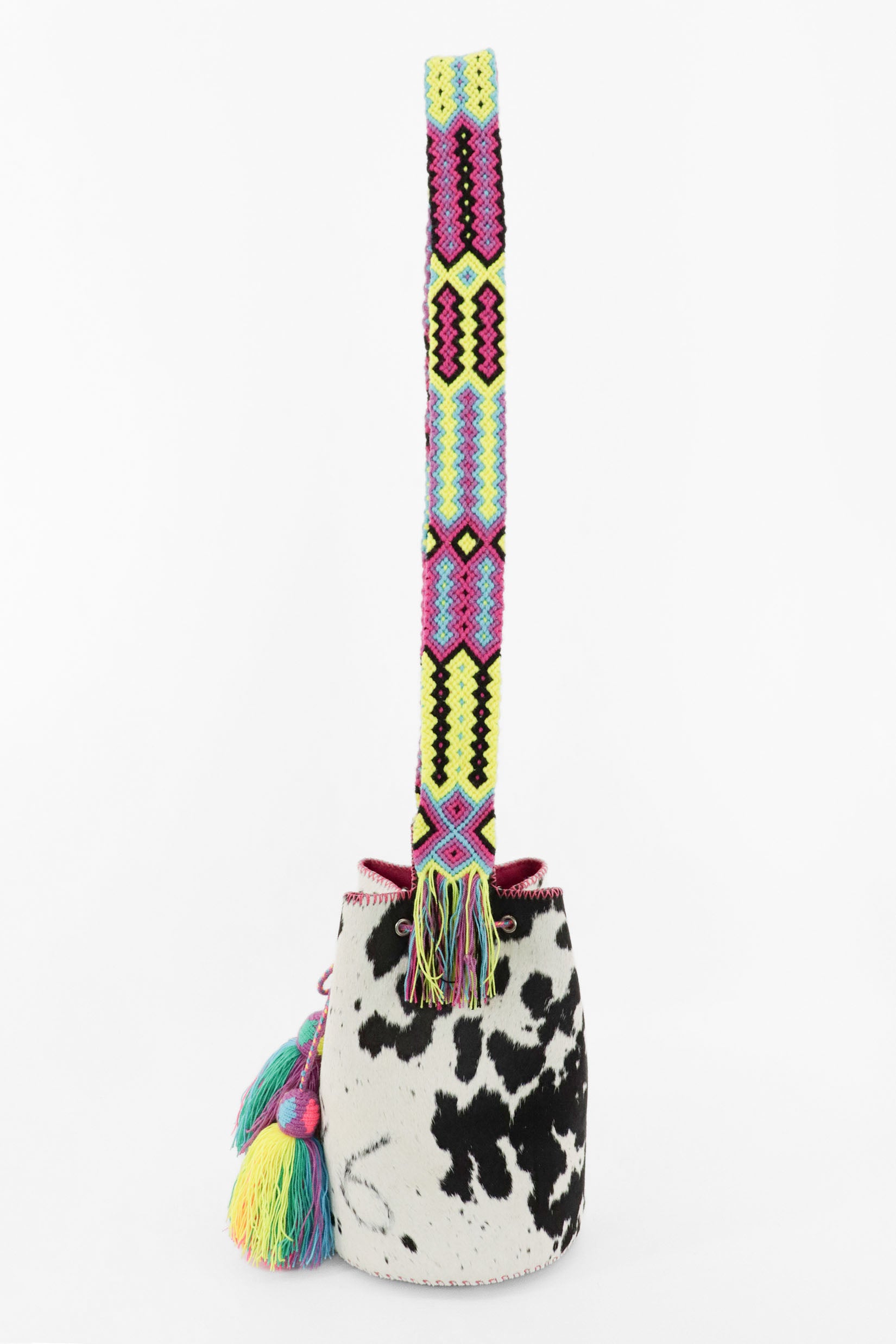 APÜNÜ BUCKET BAG LARGE FURRY / WH&BLK - FUCHSIA #100015