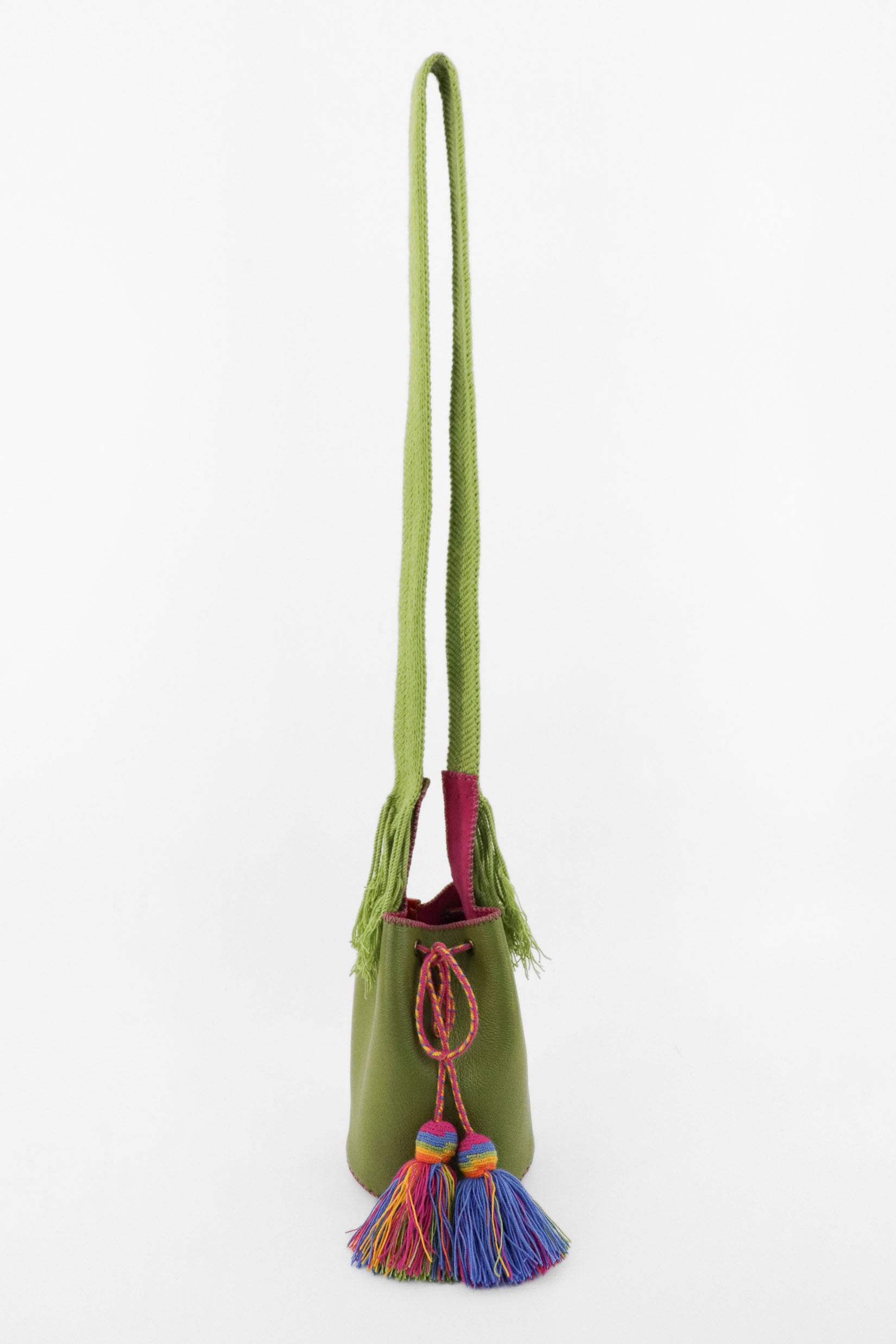 APÜNÜ BUCKET BAG SMALL / APPLE GREEN - FUCHSIA #120019