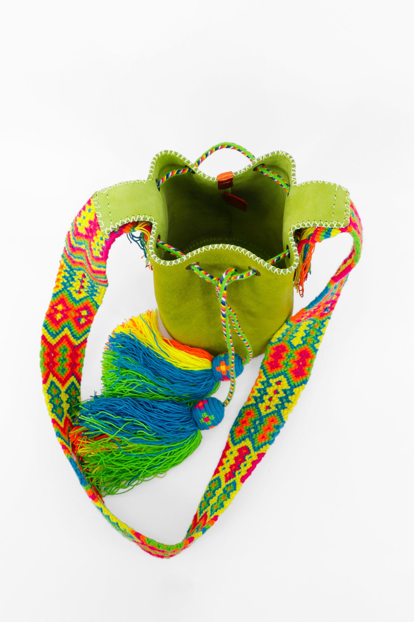 APÜNÜ BUCKET BAG SMALL / APPLE GRN - APPLE GRN #120035