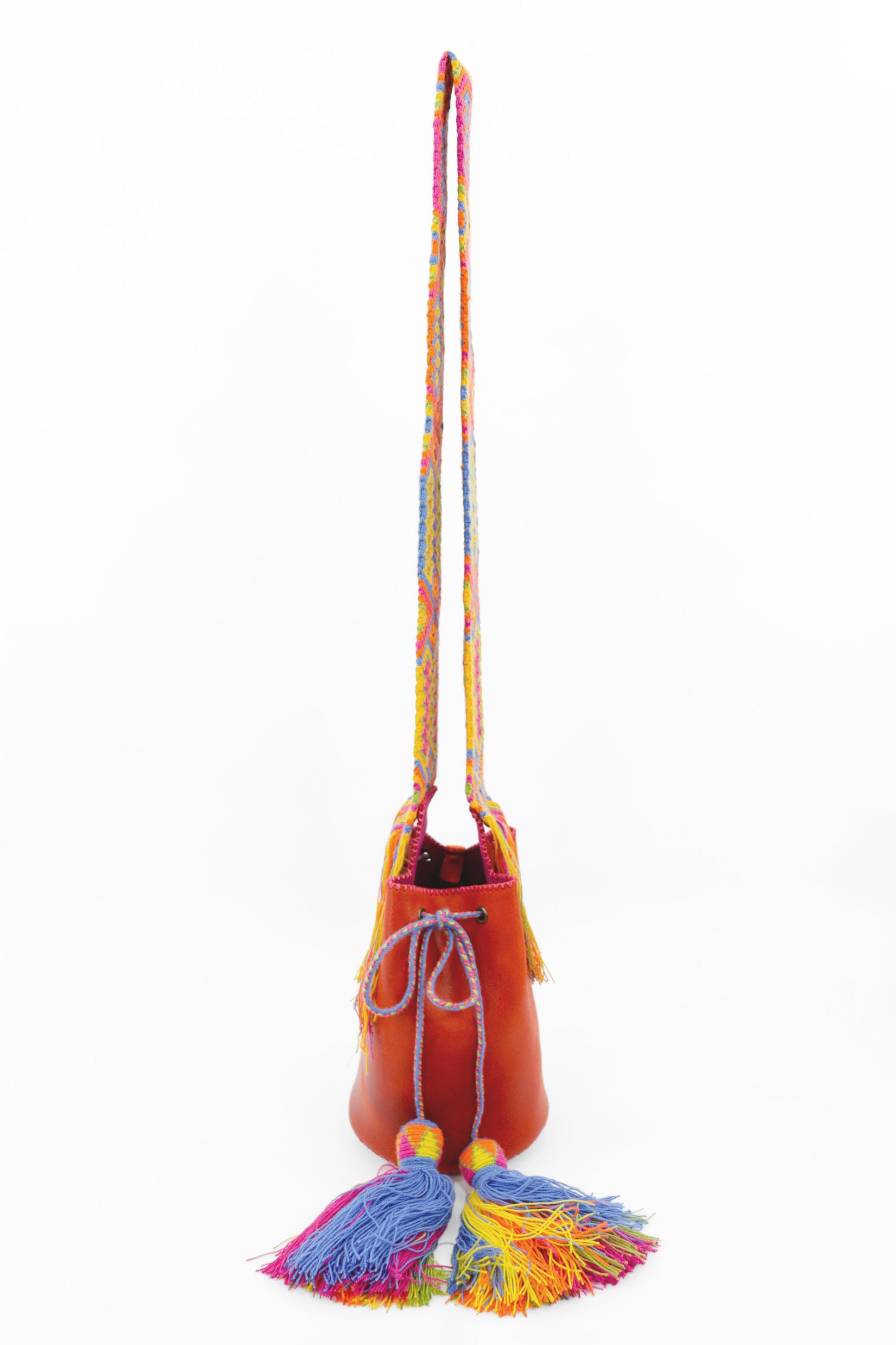 APÜNÜ BUCKET BAG SMALL / ORANGE - FUCHSIA #120028