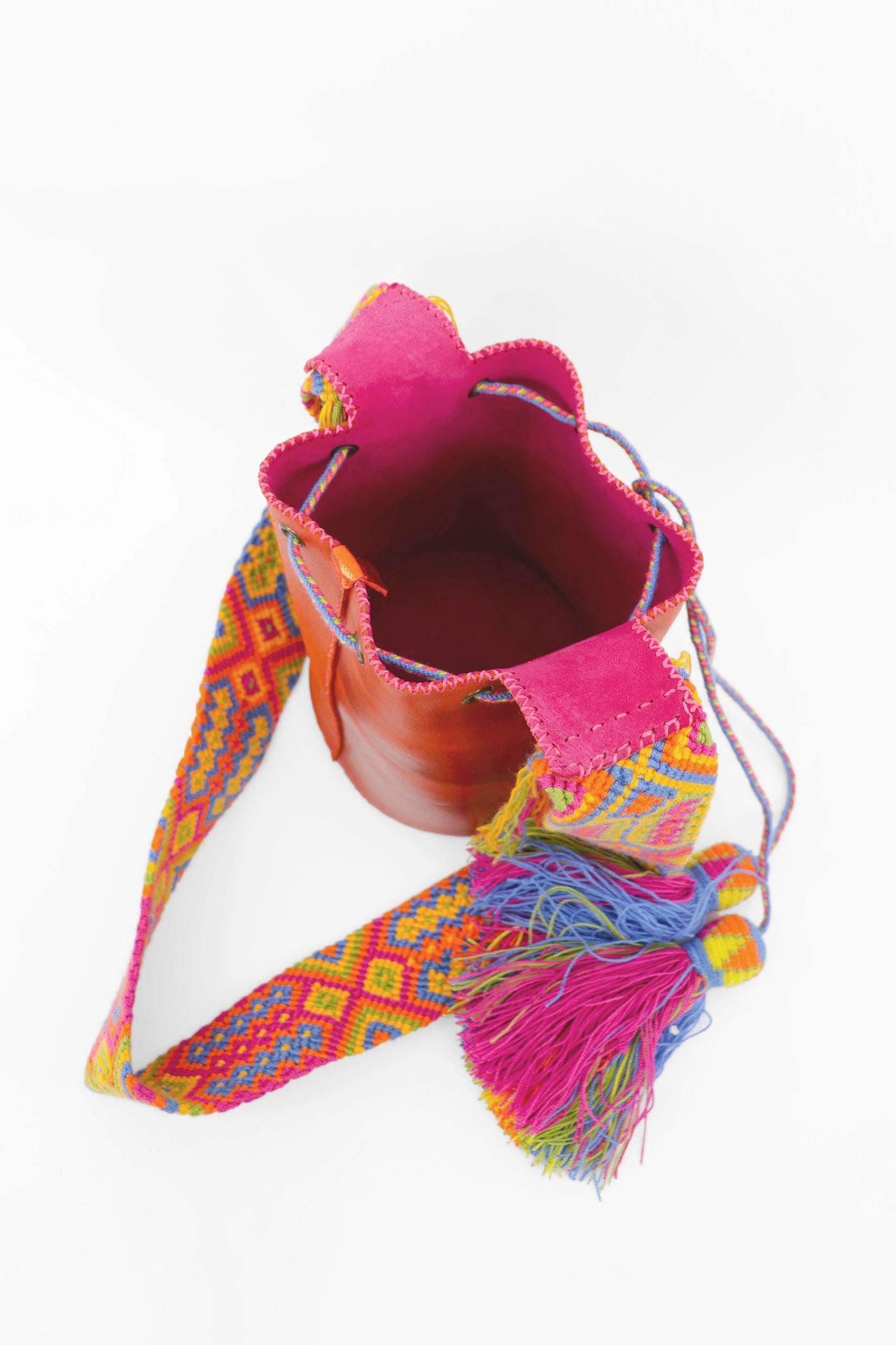 APÜNÜ BUCKET BAG SMALL / ORANGE - FUCHSIA #120028
