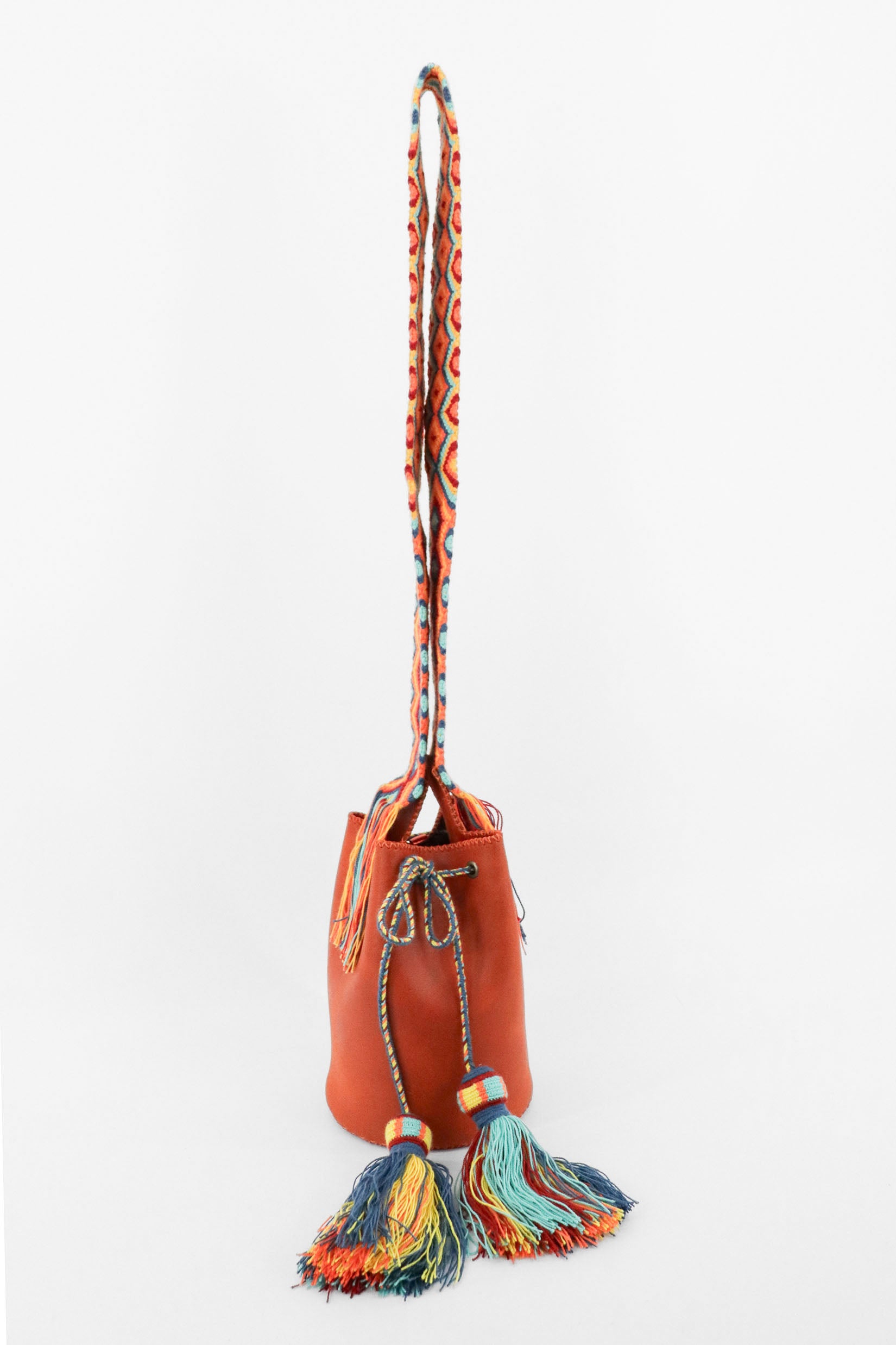 APÜNÜ BUCKET BAG SMALL / ORANGE - ORANGE #120023