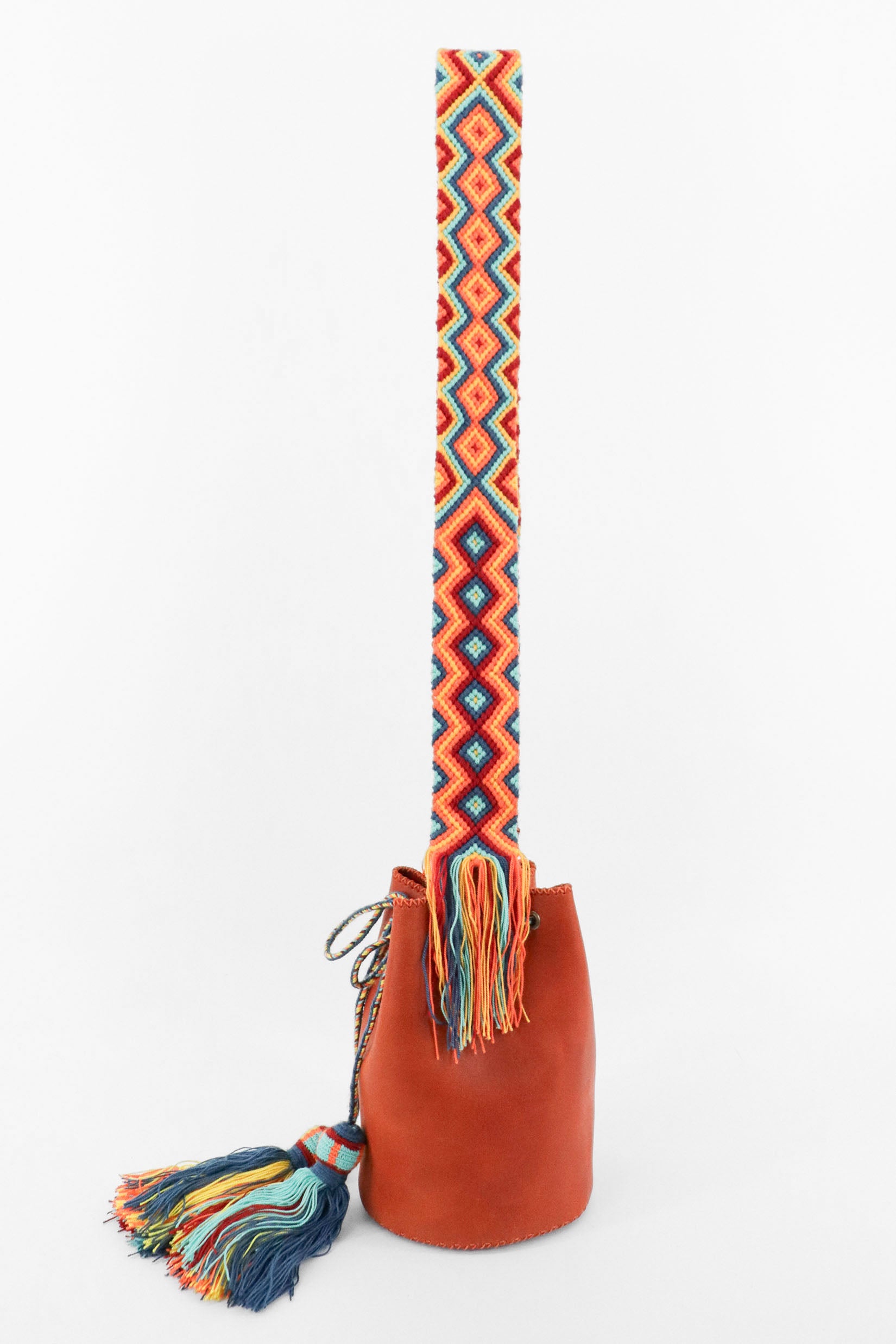 APÜNÜ BUCKET BAG SMALL / ORANGE - ORANGE #120023