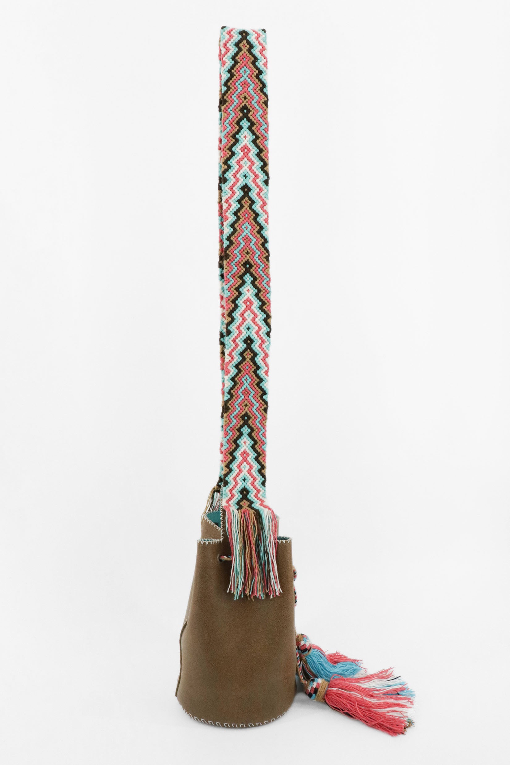 APÜNÜ BUCKET BAG SMALL / DARK CAMEL - LIGHT TURQUOISE #120006