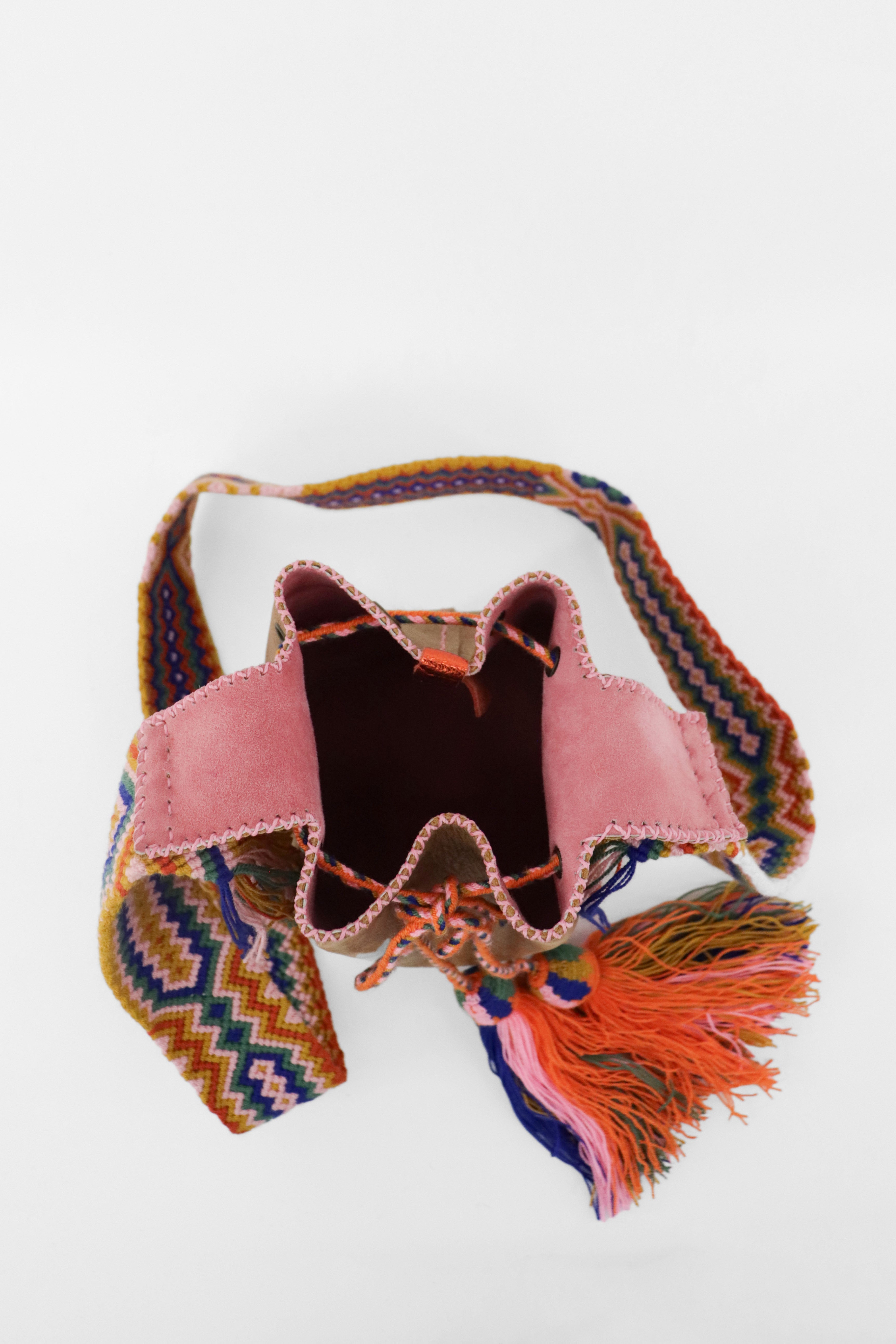 APÜNÜ BUCKET BAG SMALL / CAMEL - PINK #120004