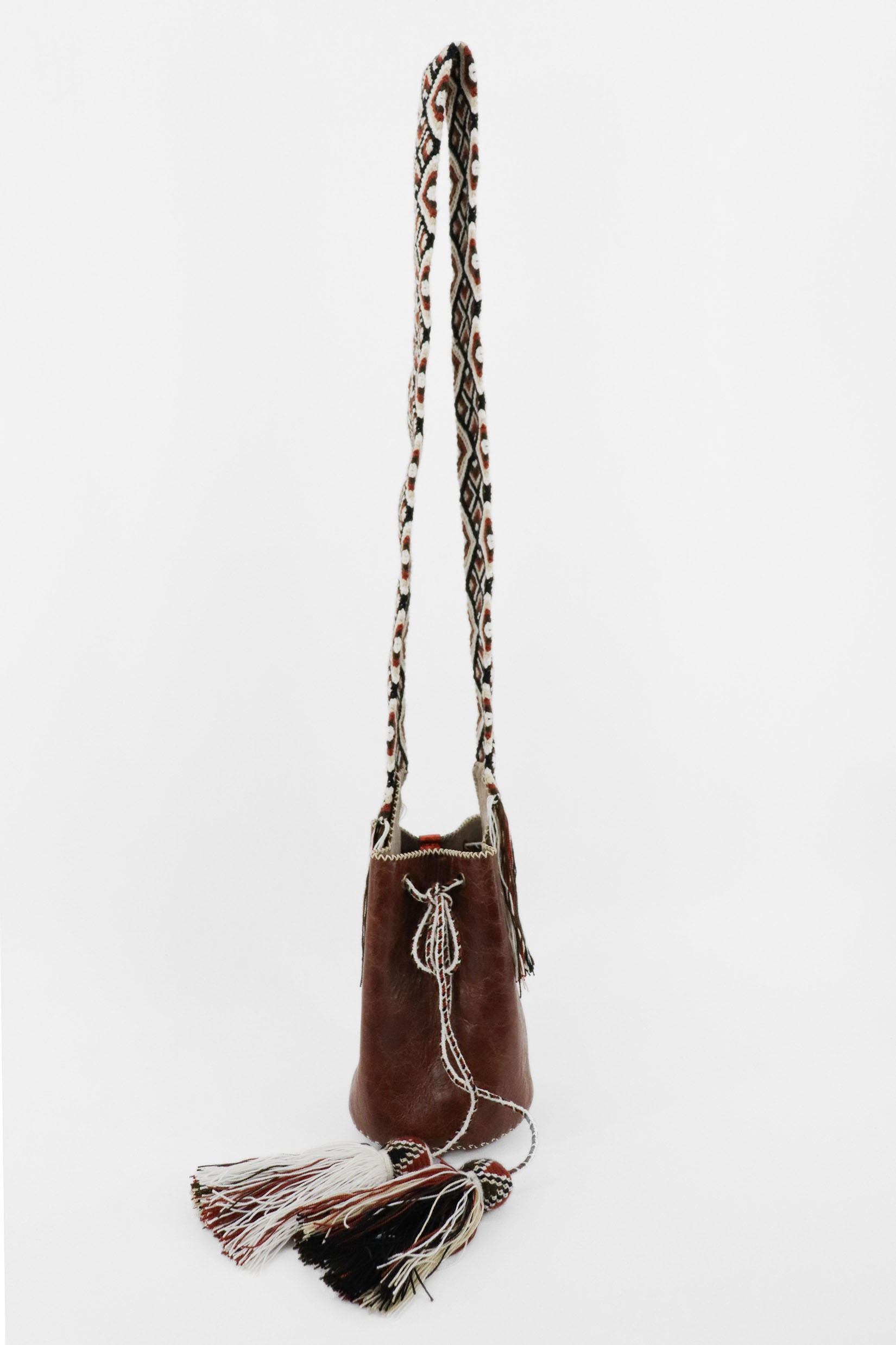 APÜNÜ BUCKET BAG SMALL / COL BRW - BEIGE #120014