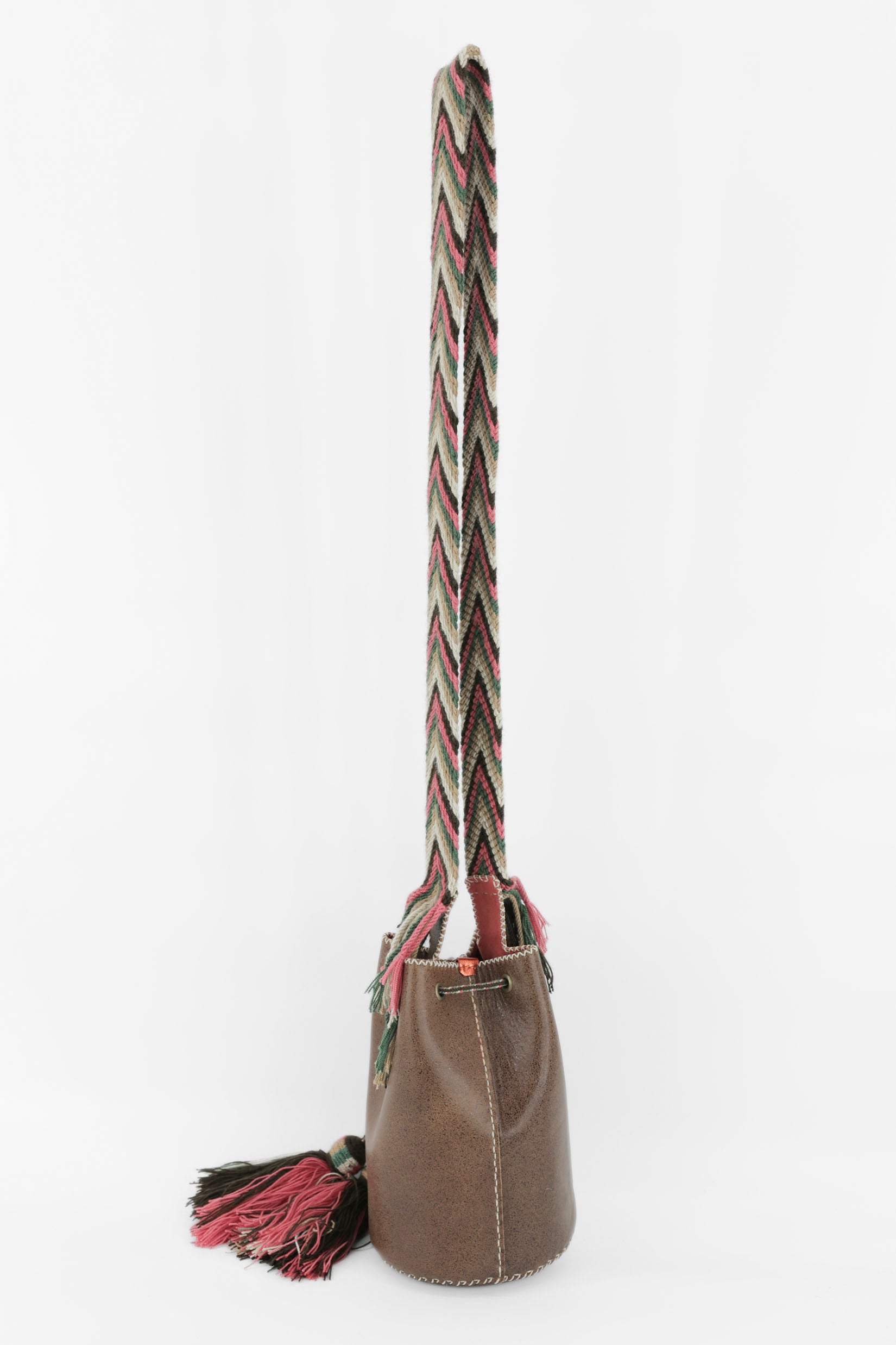 APÜNÜ BUCKET BAG SMALL / BRW - SALMON #120018