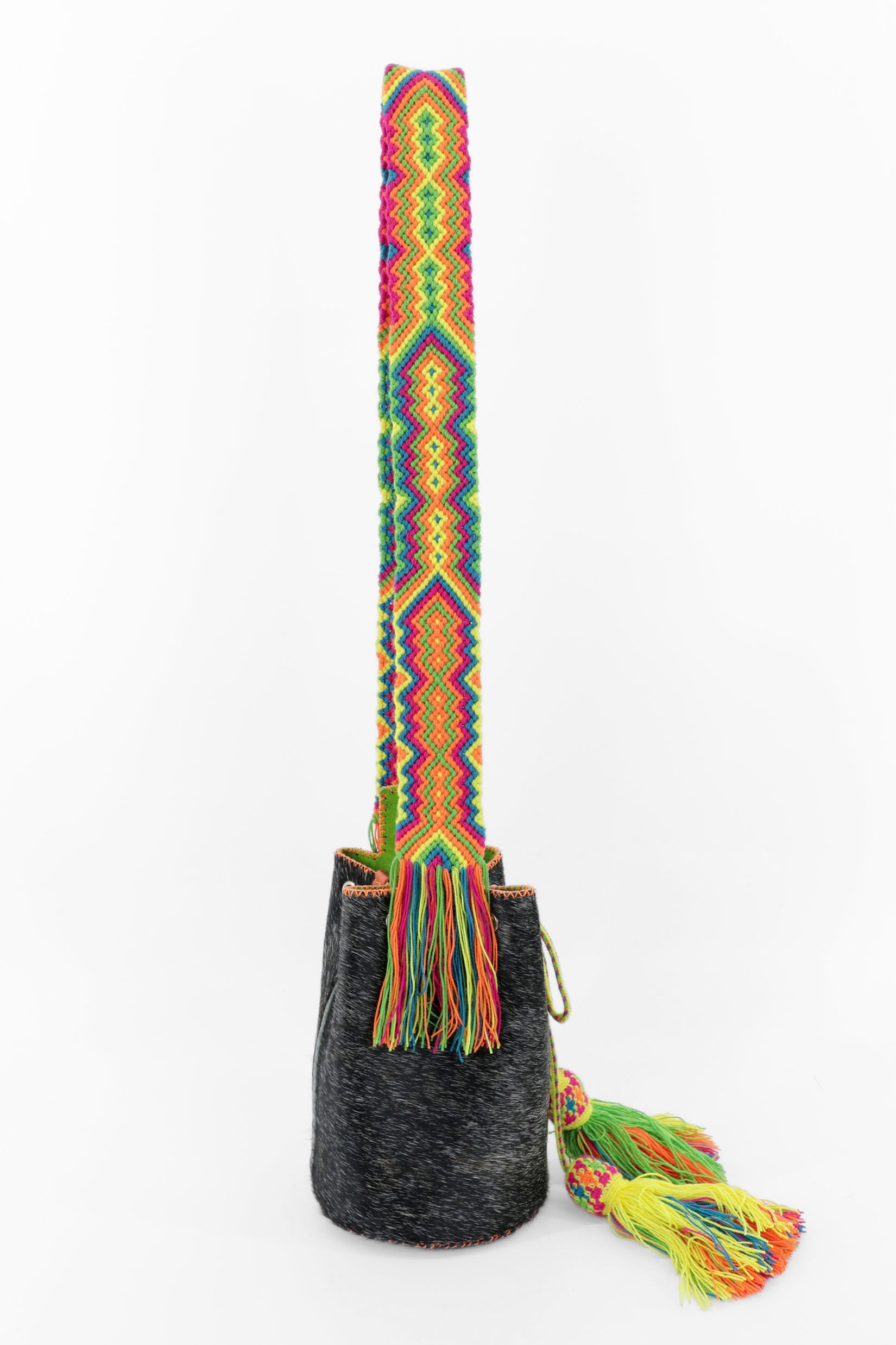 APÜNÜ BUCKET BAG SMALL / DARK GRAY - APPLE GREEN #130014