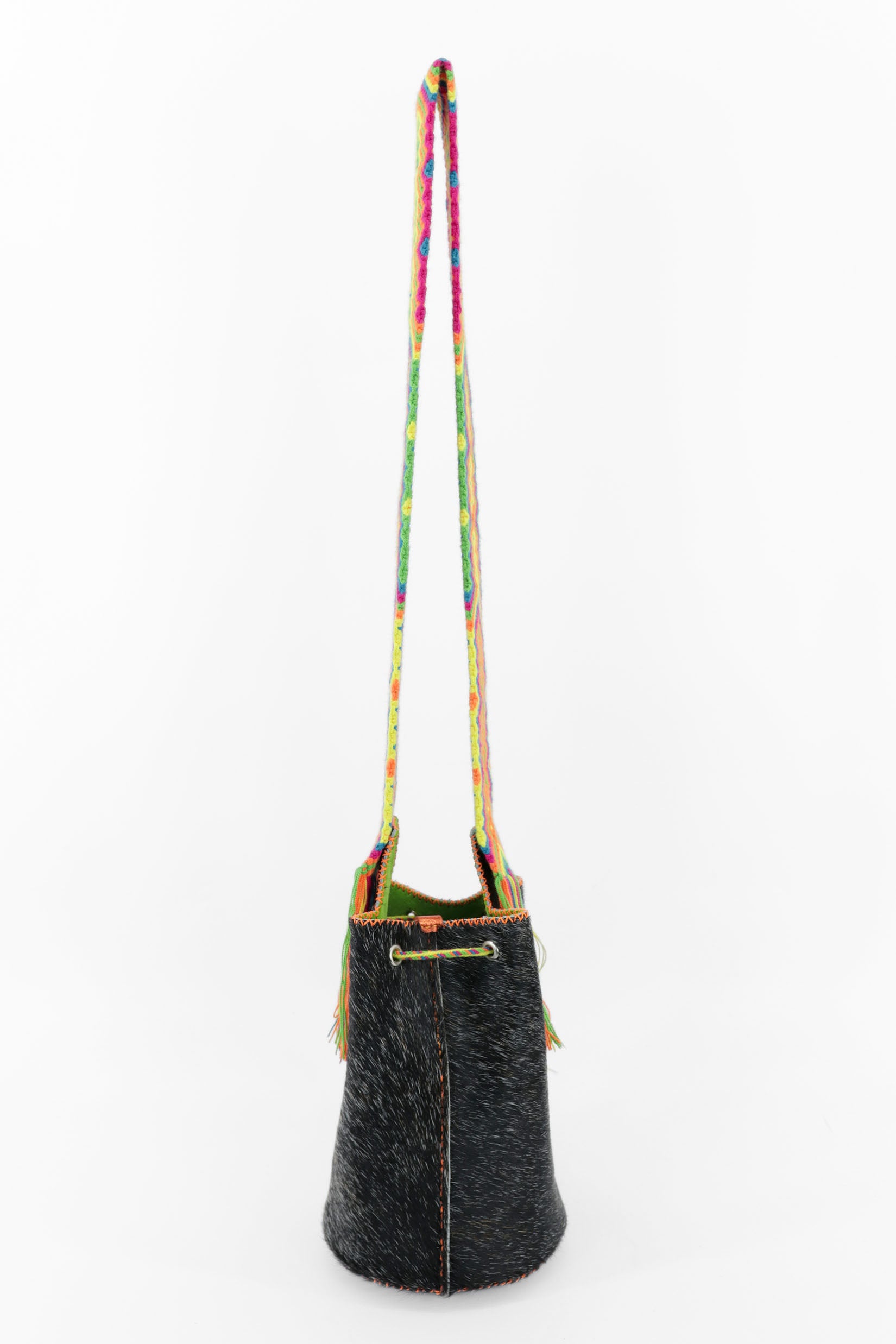 APÜNÜ BUCKET BAG SMALL / DARK GRAY - APPLE GREEN #130014