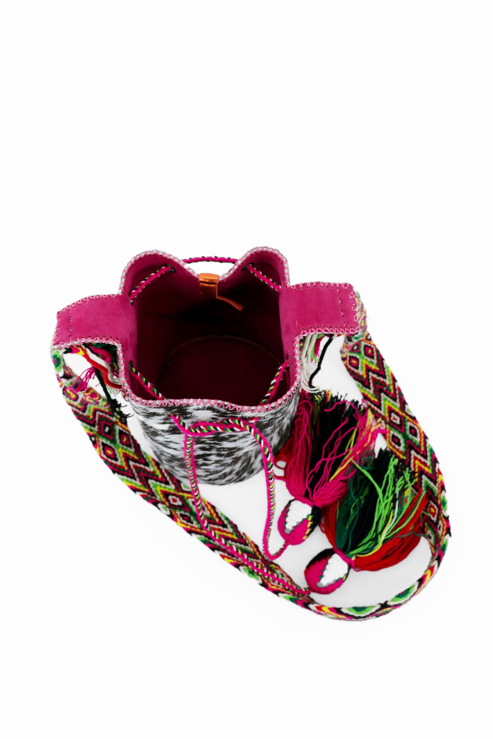 APÜNÜ BUCKET BAG SMALL FURRY / BLK&WHI - FUCHSIA #130017