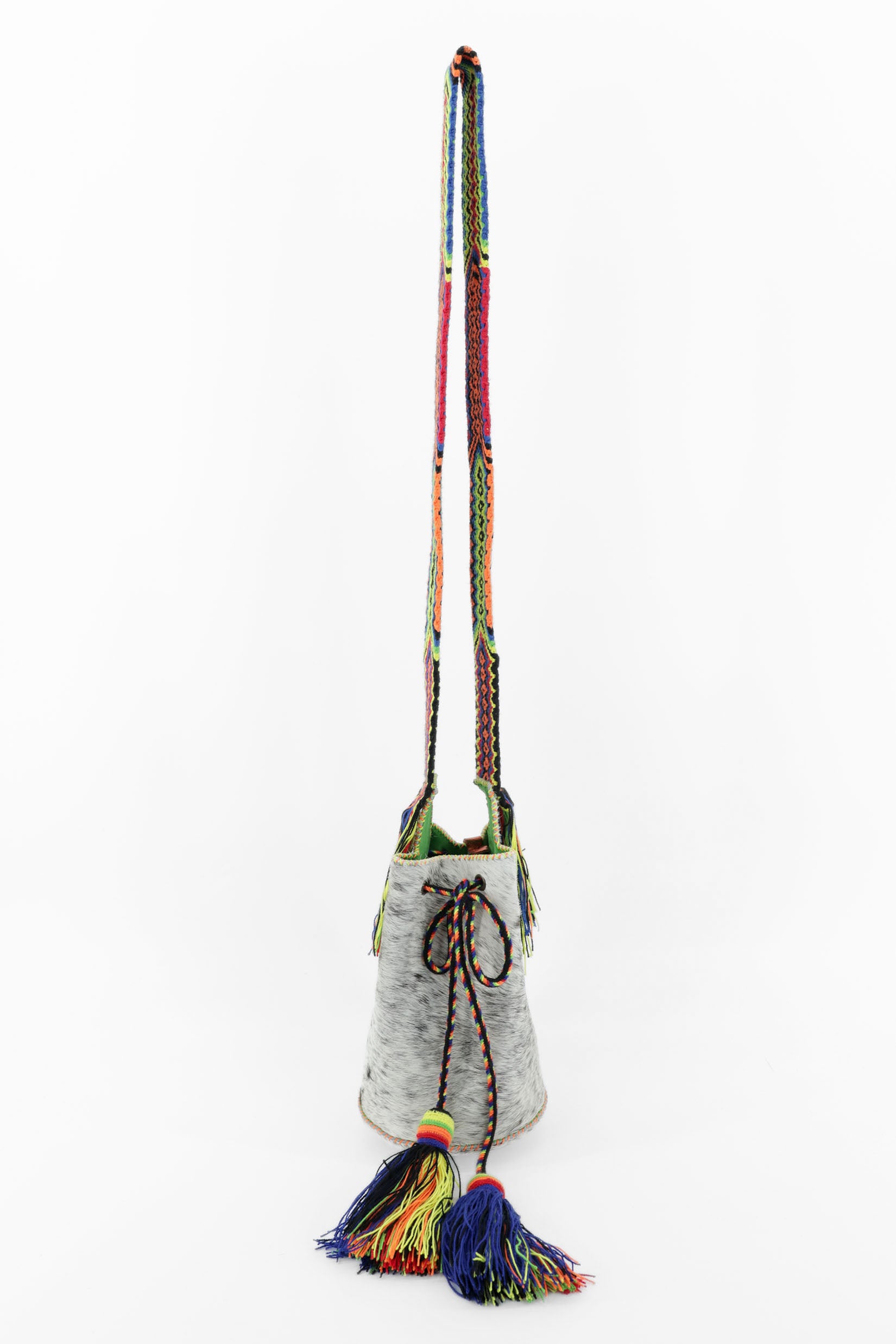 APÜNÜ BUCKET BAG SMALL FURRY / BLK&WH - APPLE GREEN #130013