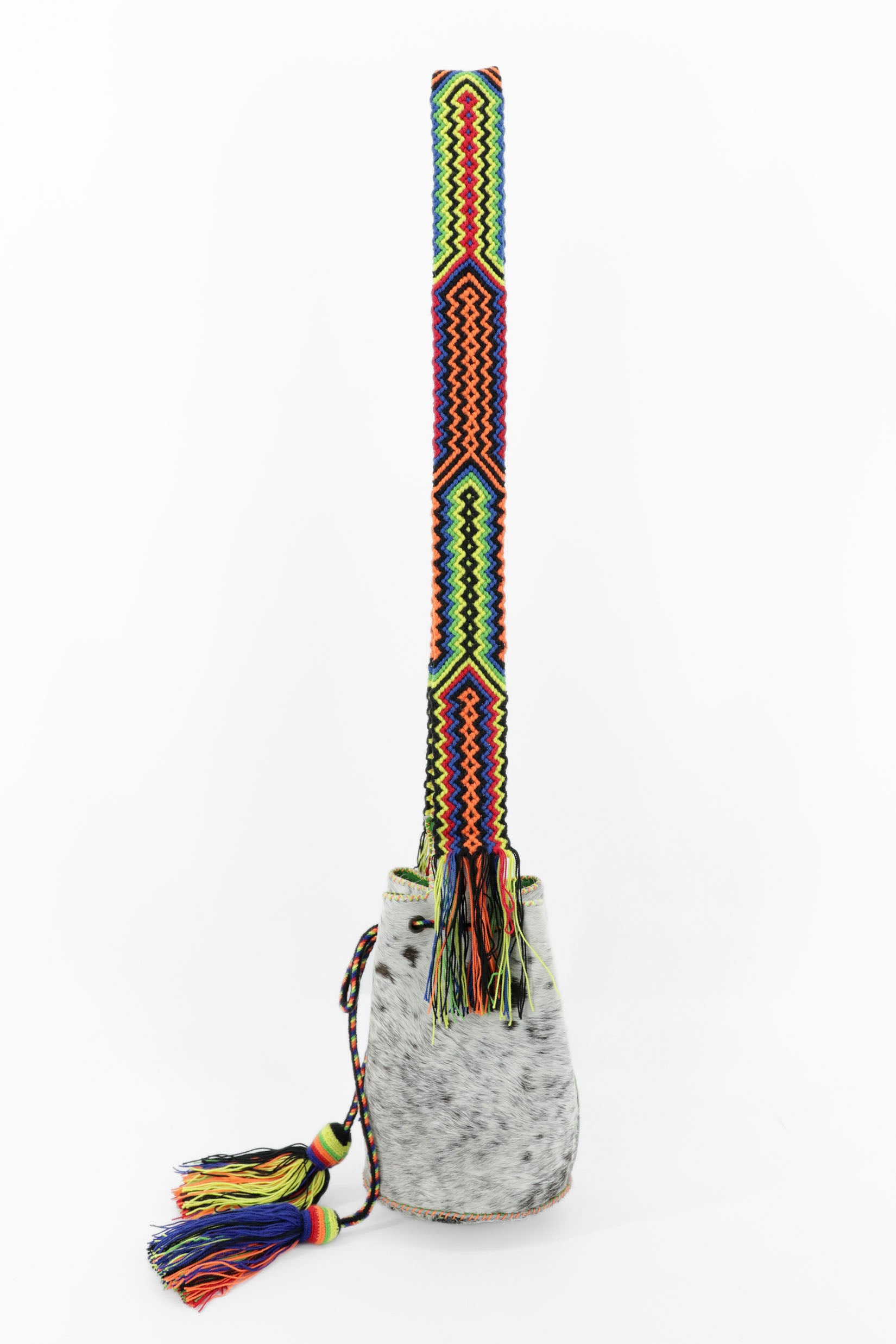 APÜNÜ BUCKET BAG SMALL FURRY / BLK&WH - APPLE GREEN #130013