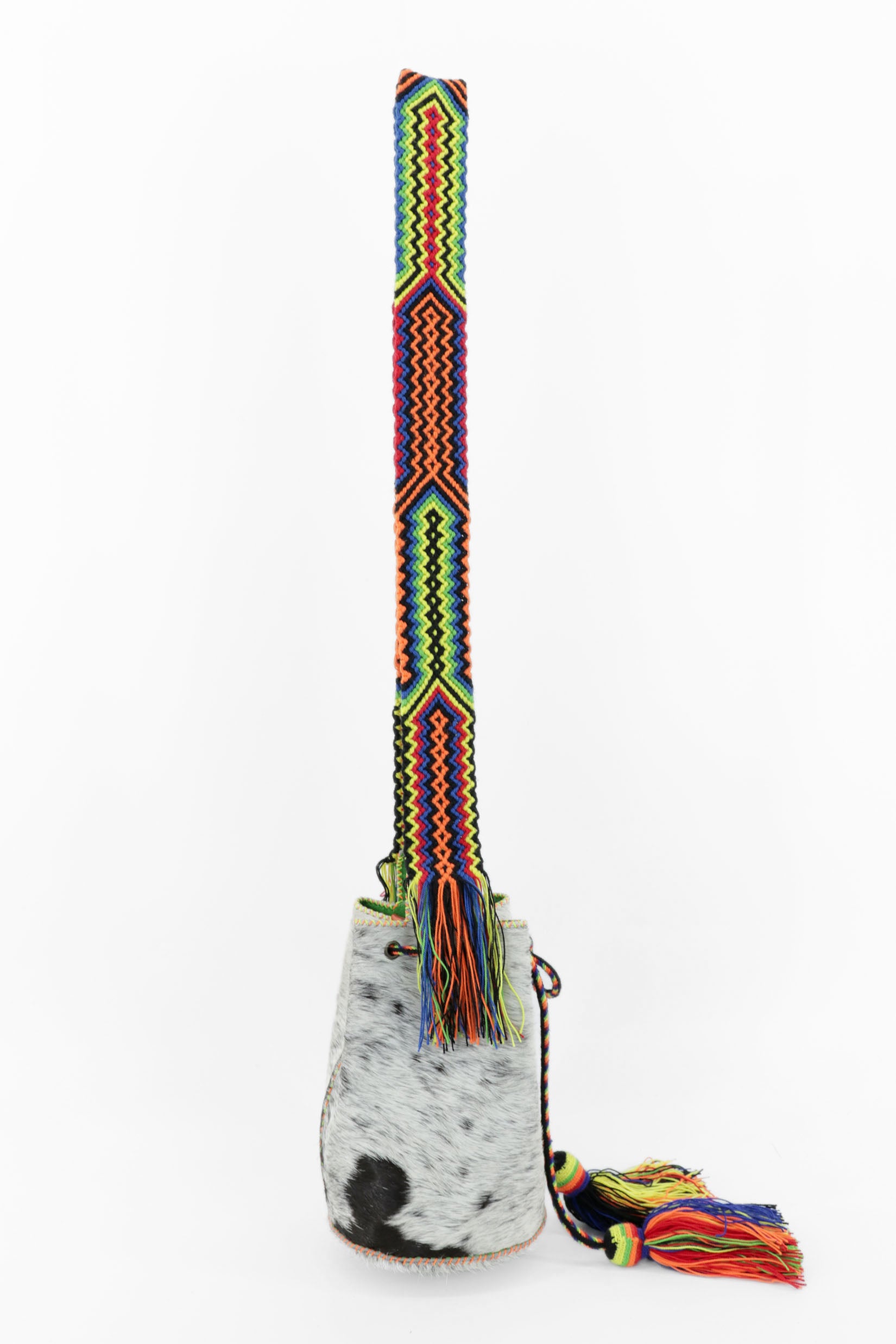 APÜNÜ BUCKET BAG SMALL FURRY / BLK&WH - APPLE GREEN #130013