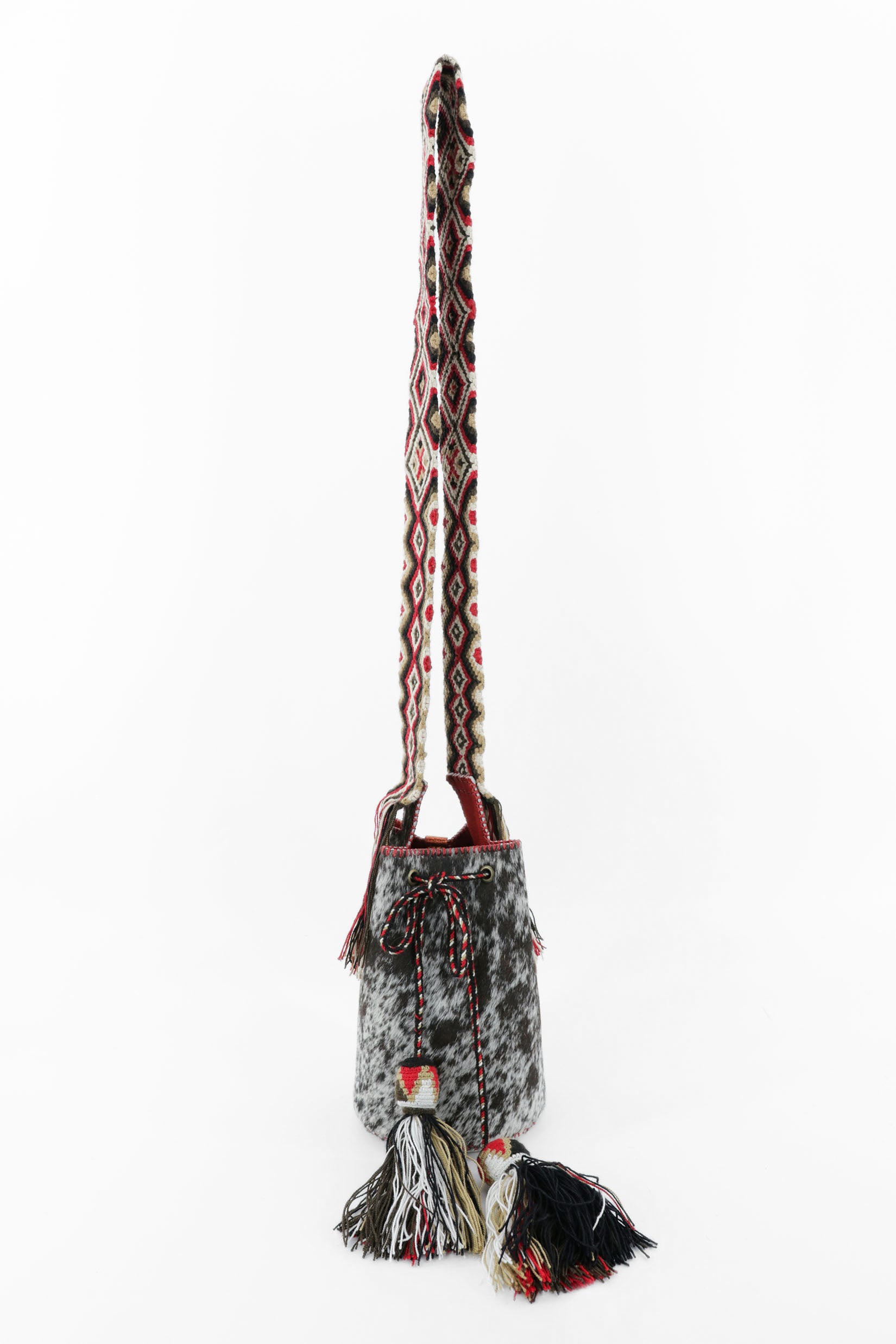 APÜNÜ BUCKET BAG SMALL FURRY / BLK&WH - BRICK #130005