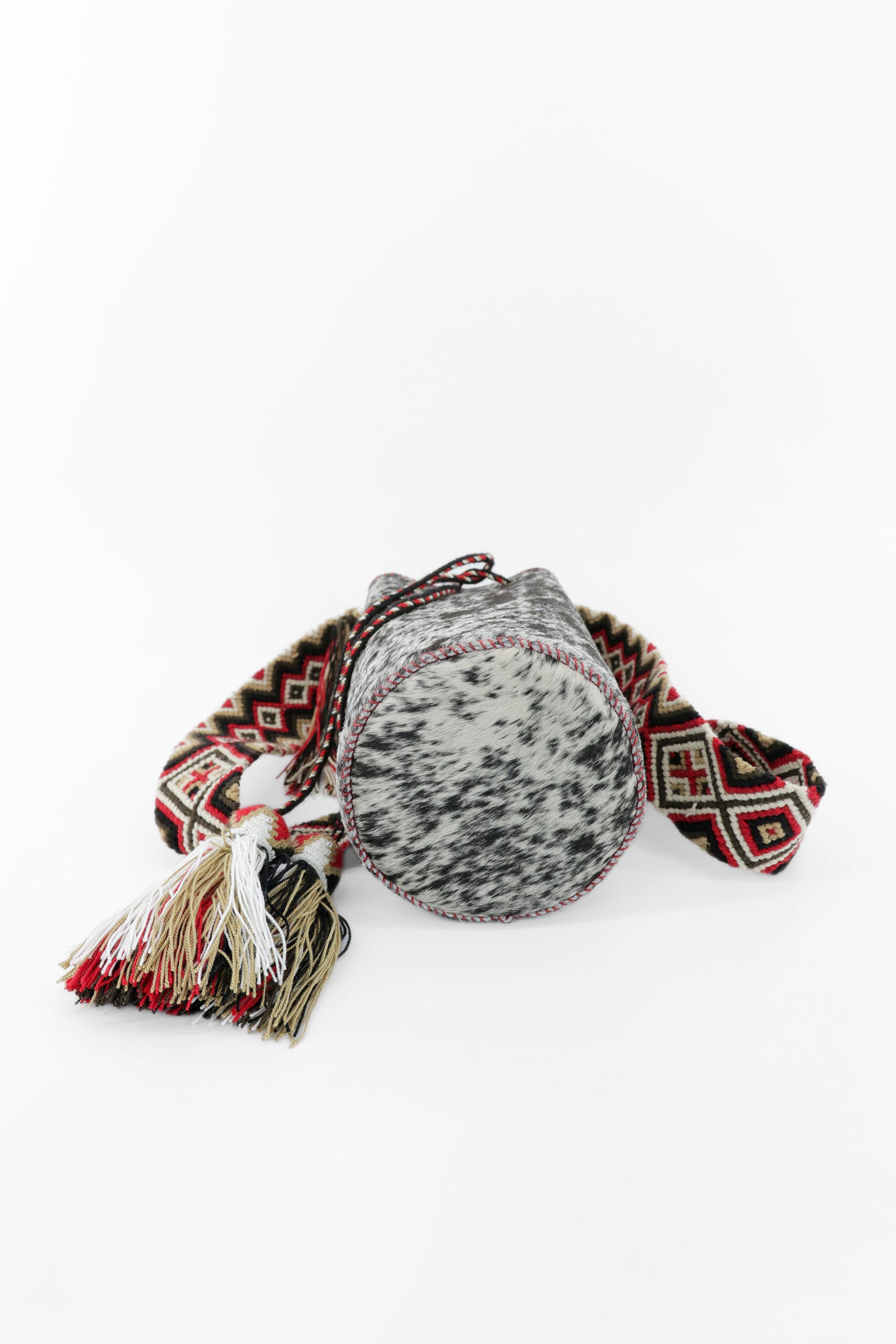 APÜNÜ BUCKET BAG SMALL FURRY / BLK&WH - BRICK #130005