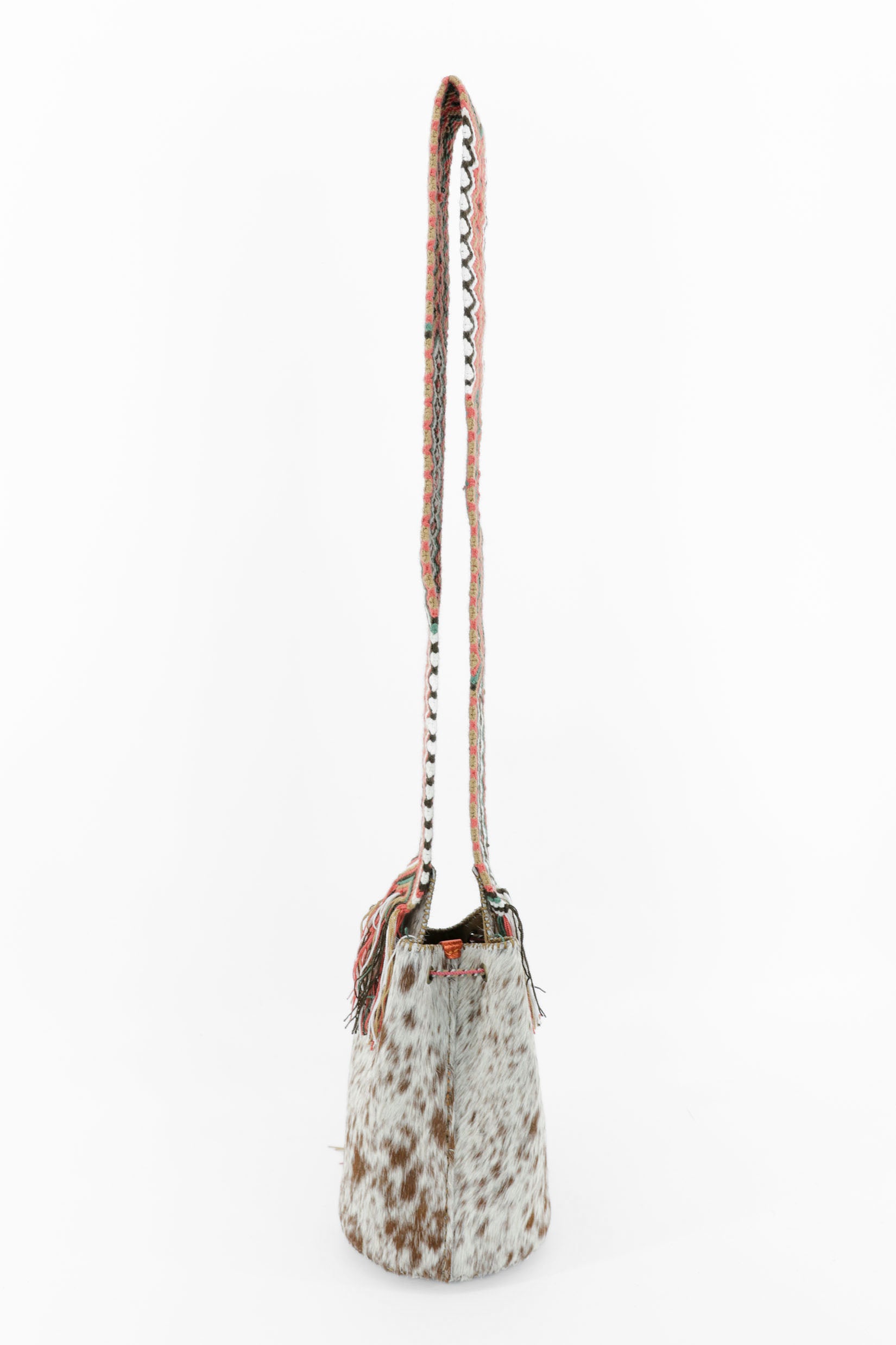 APÜNÜ BUCKET BAG SMALL FURRY / WH&CARM - DARK CAMEL #130003