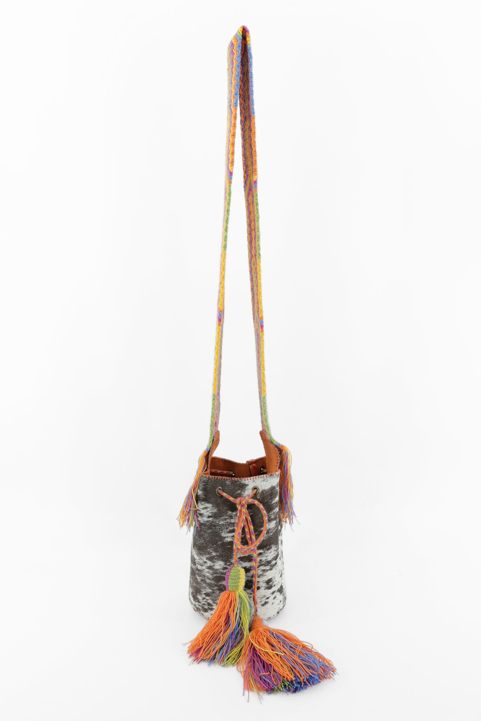 APÜNÜ BUCKET BAG SMALL FURRY / DRK TAUPE&WH - ORANGE #130008