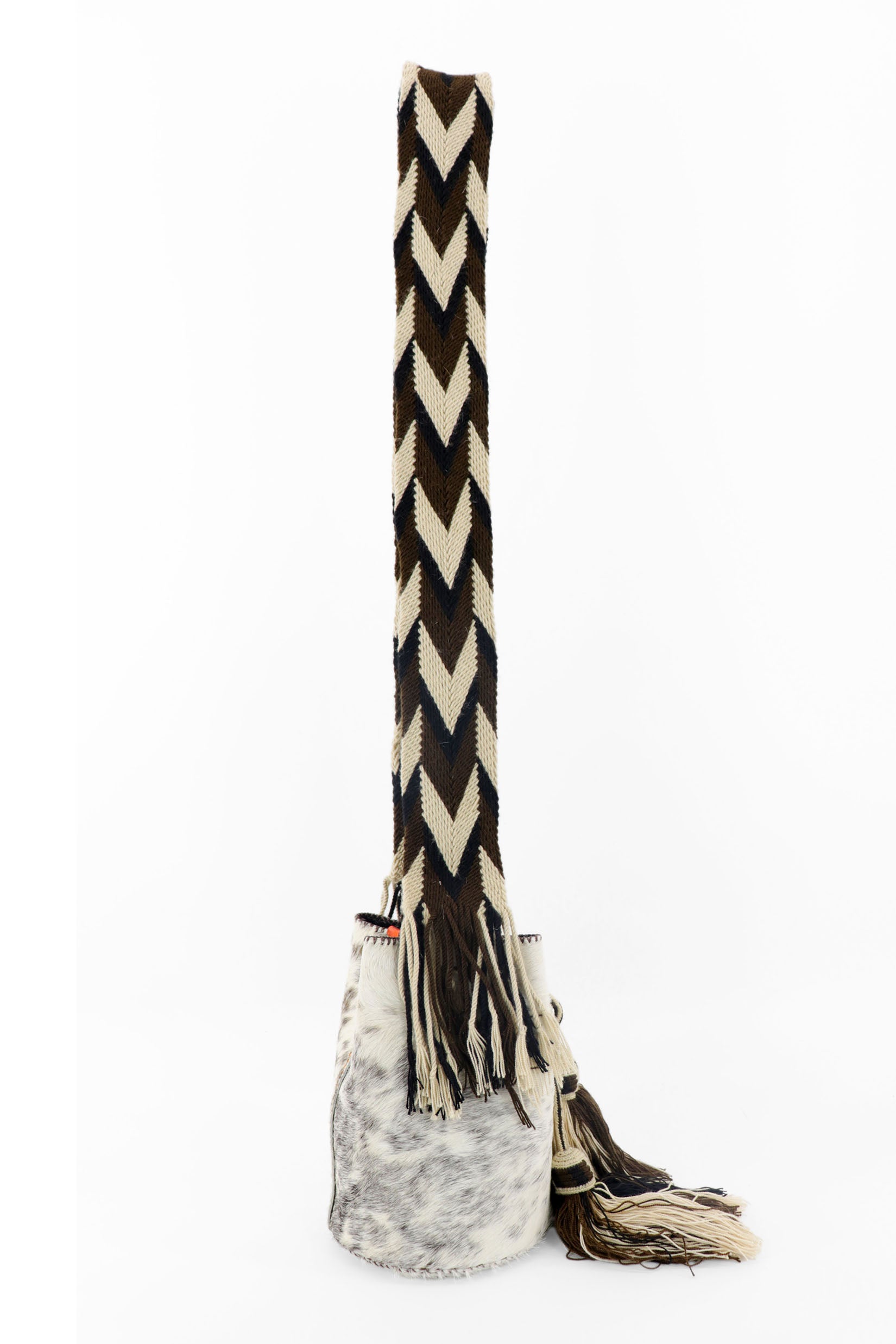 APÜNÜ BUCKET BAG SMALL FURRY / WH&BRW - DRK BRW #130018