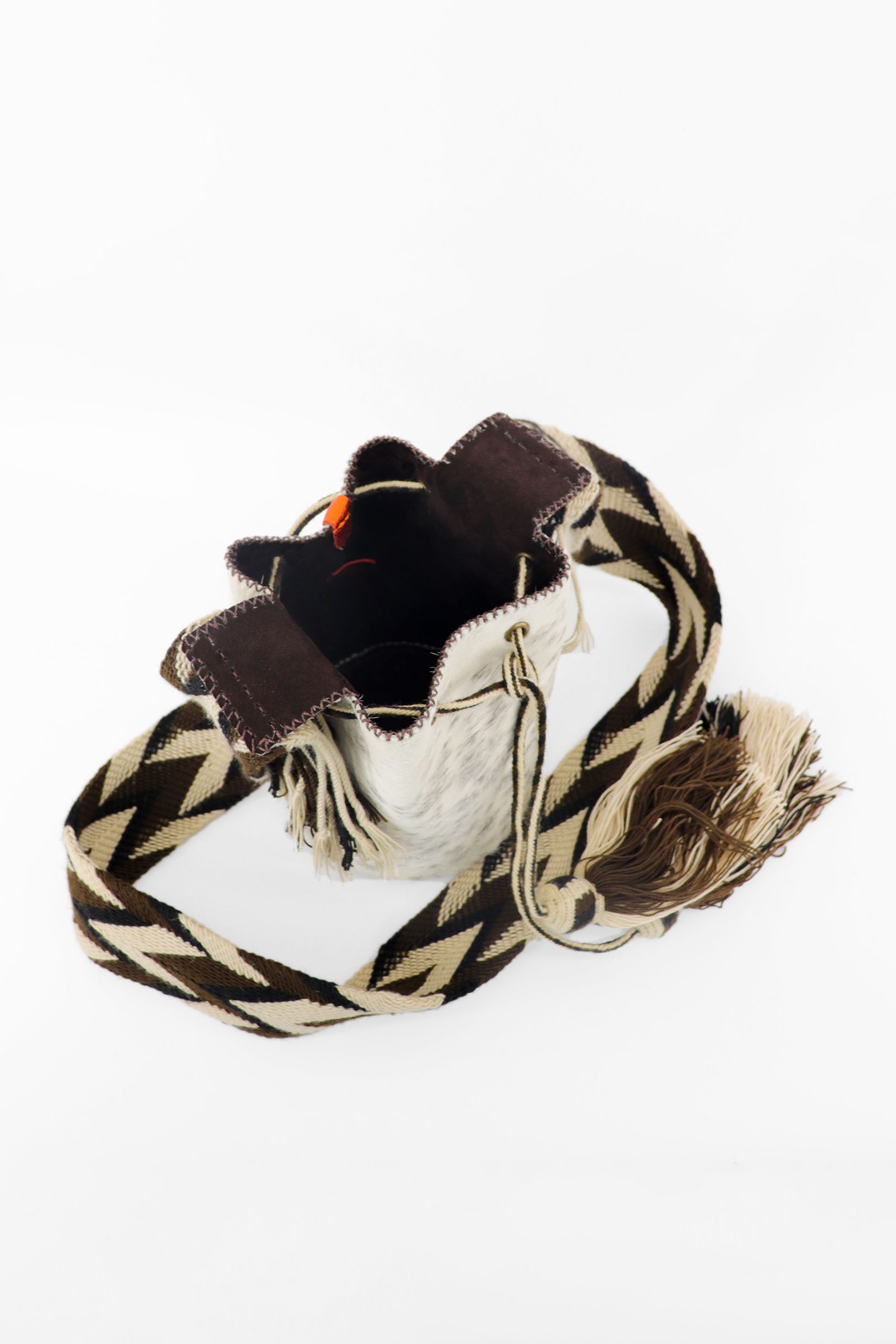 APÜNÜ BUCKET BAG SMALL FURRY / WH&BRW - DRK BRW #130018