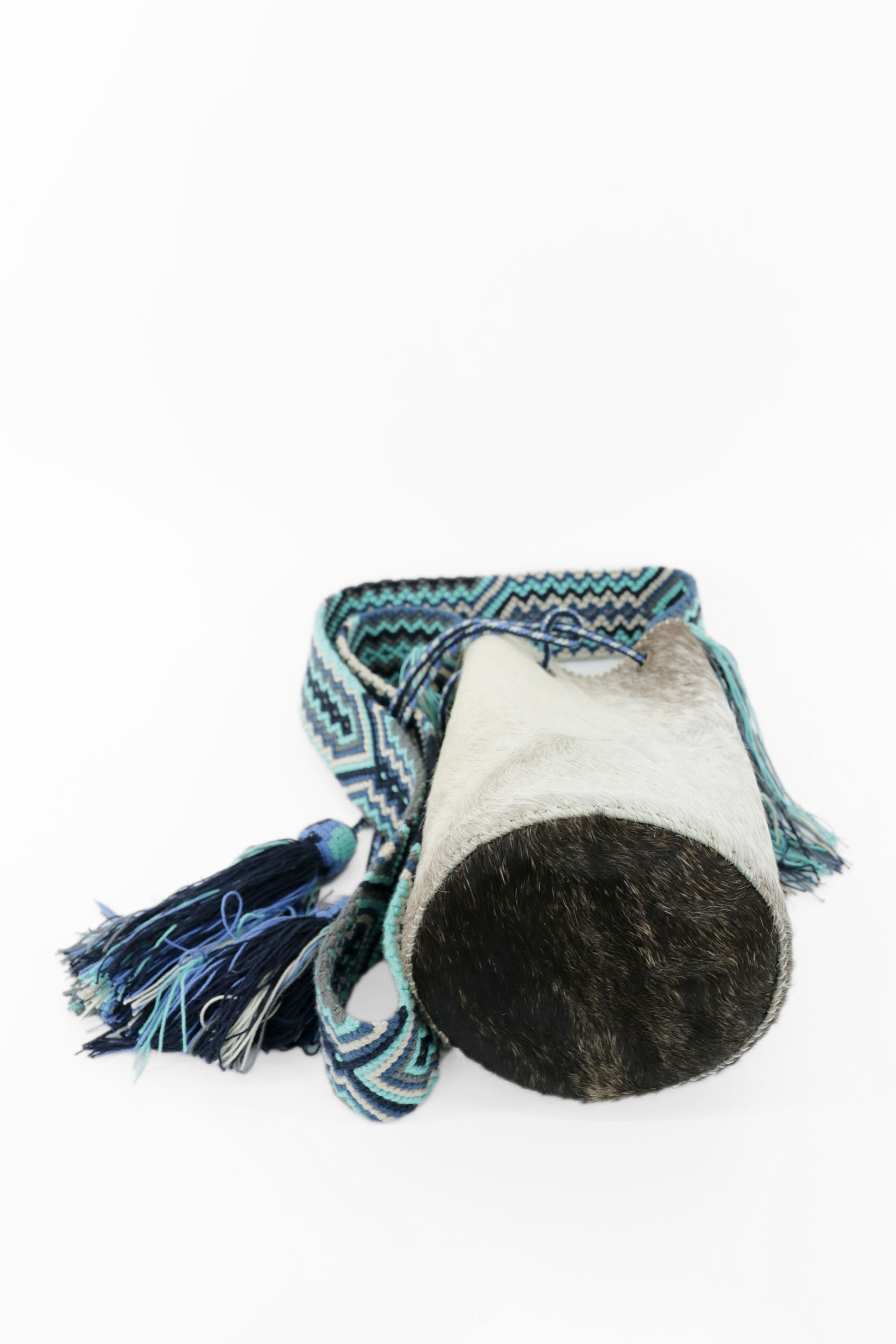 APÜNÜ BUCKET BAG SMALL FURRY / WH&TAUPE - LIGHT TURQUOISE #130010