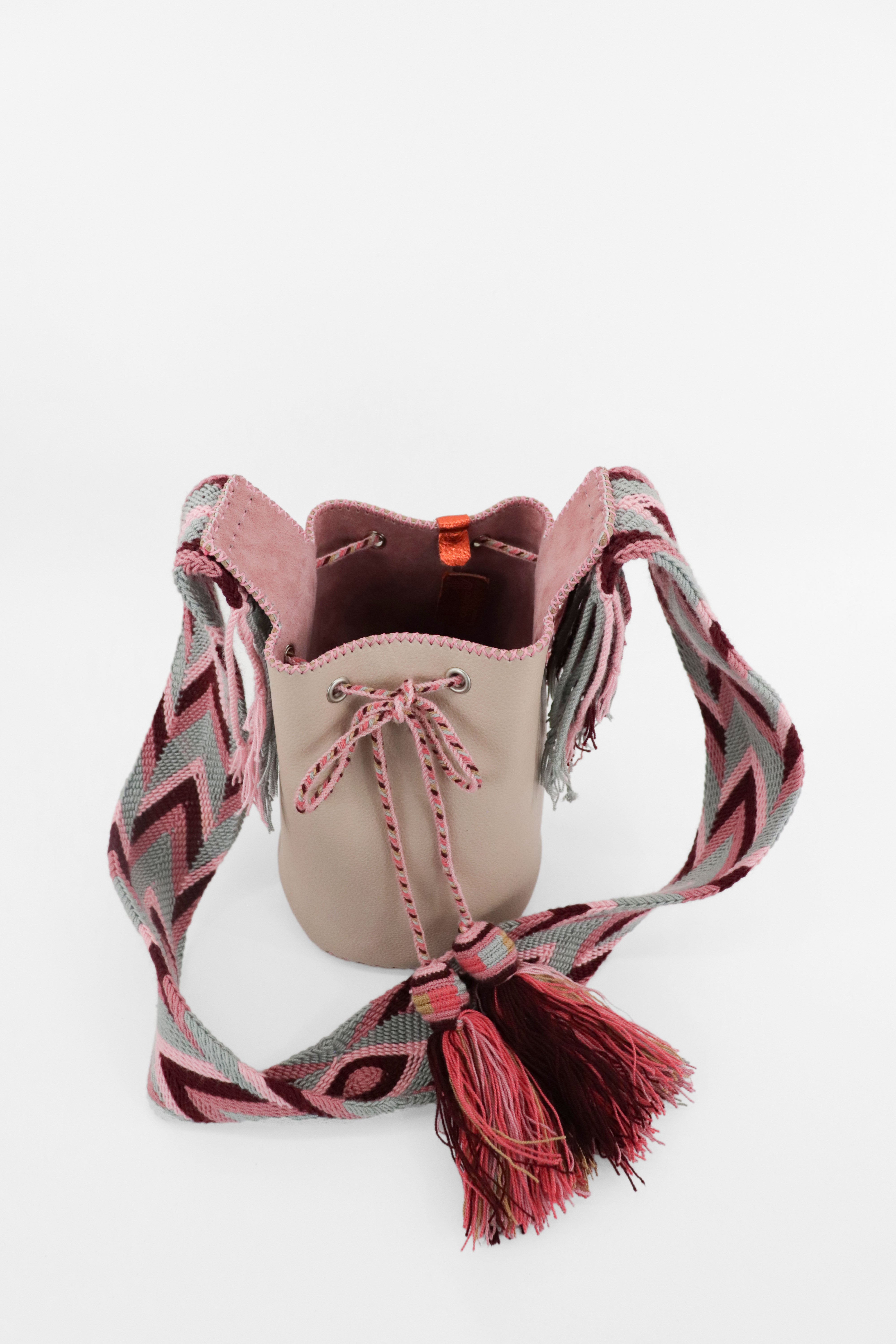 APÜNÜ BUCKET BAG SMALL / LIGHT PINK - PINK #120002