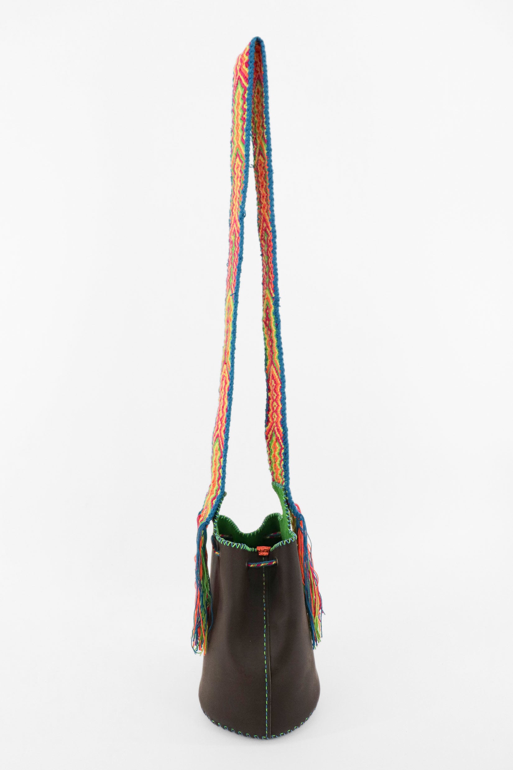 APÜNÜ BUCKET BAG SMALL / DRK BRW - GRASS GREEN #120012