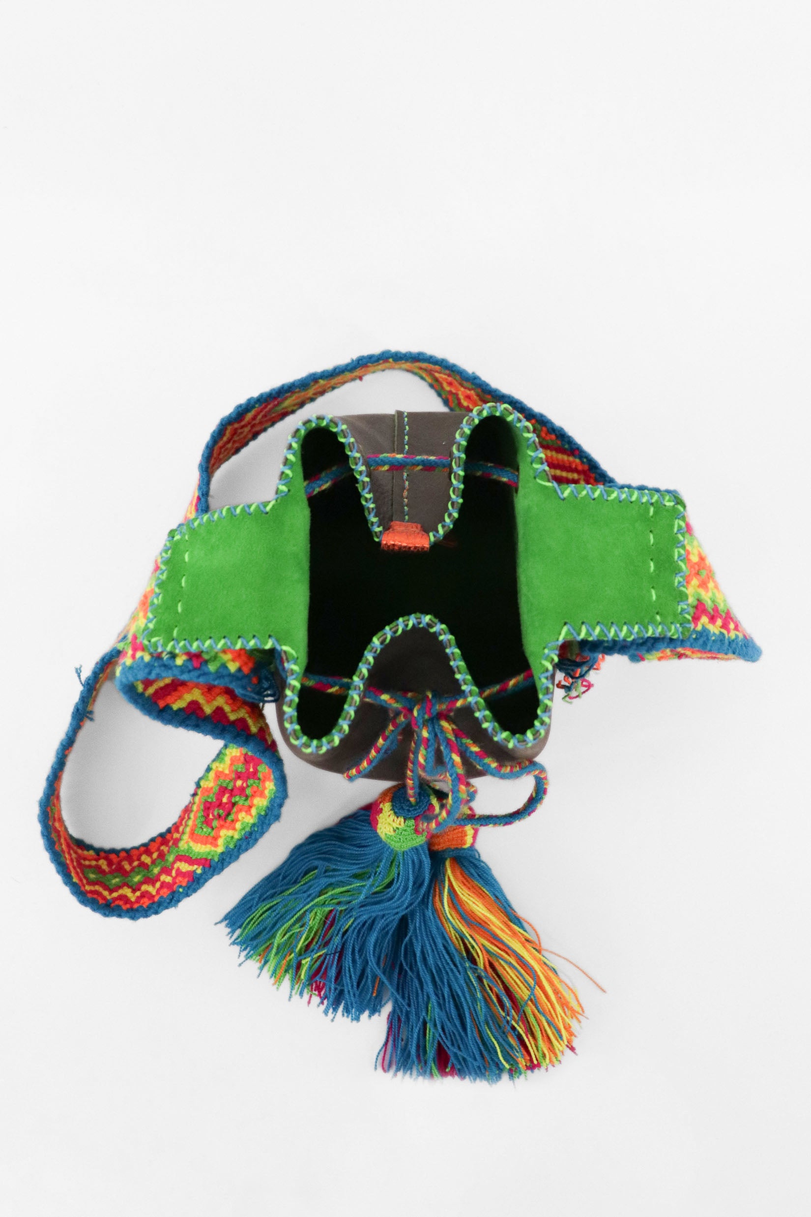 APÜNÜ BUCKET BAG SMALL / DRK BRW - GRASS GREEN #120012