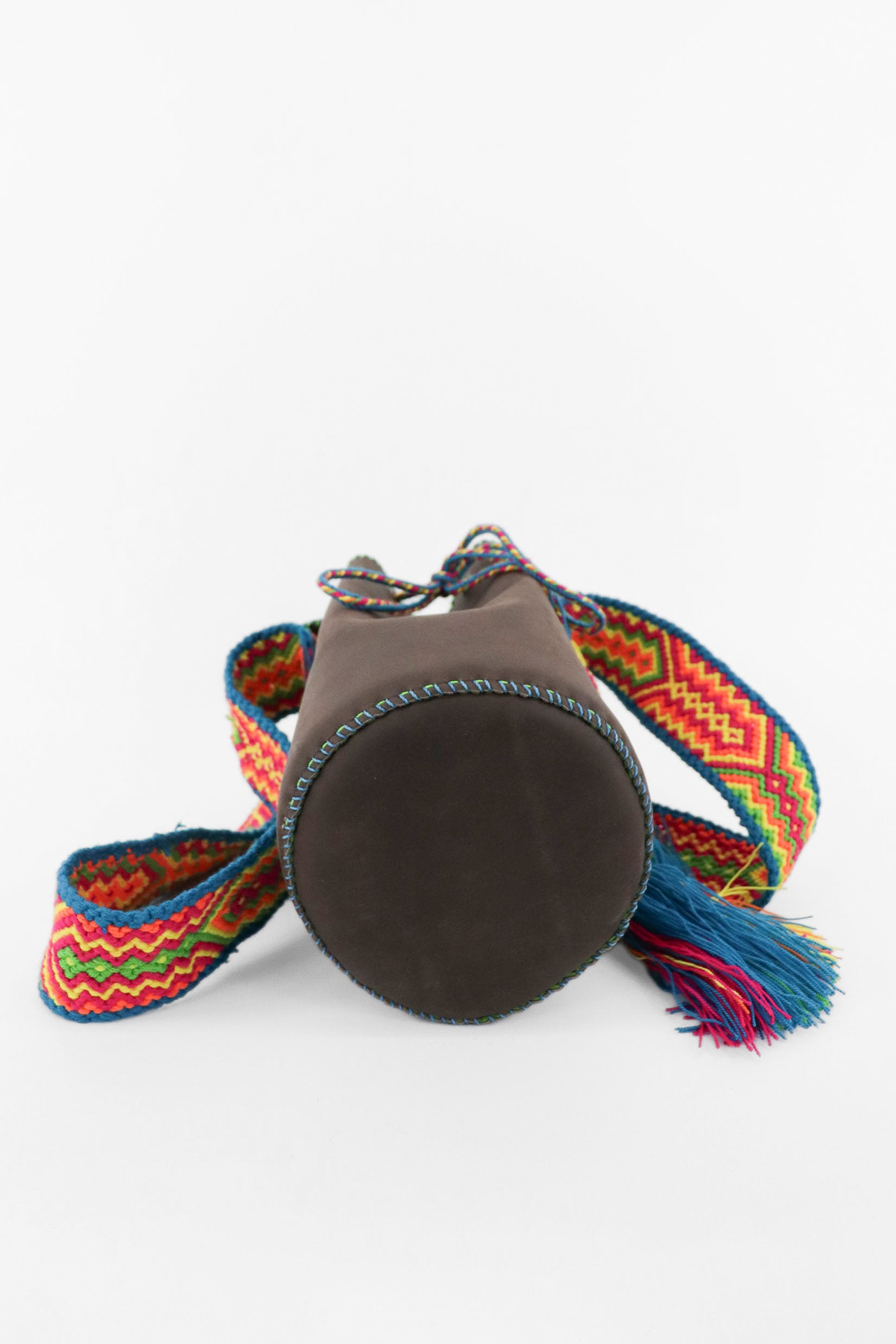 APÜNÜ BUCKET BAG SMALL / DRK BRW - GRASS GREEN #120012