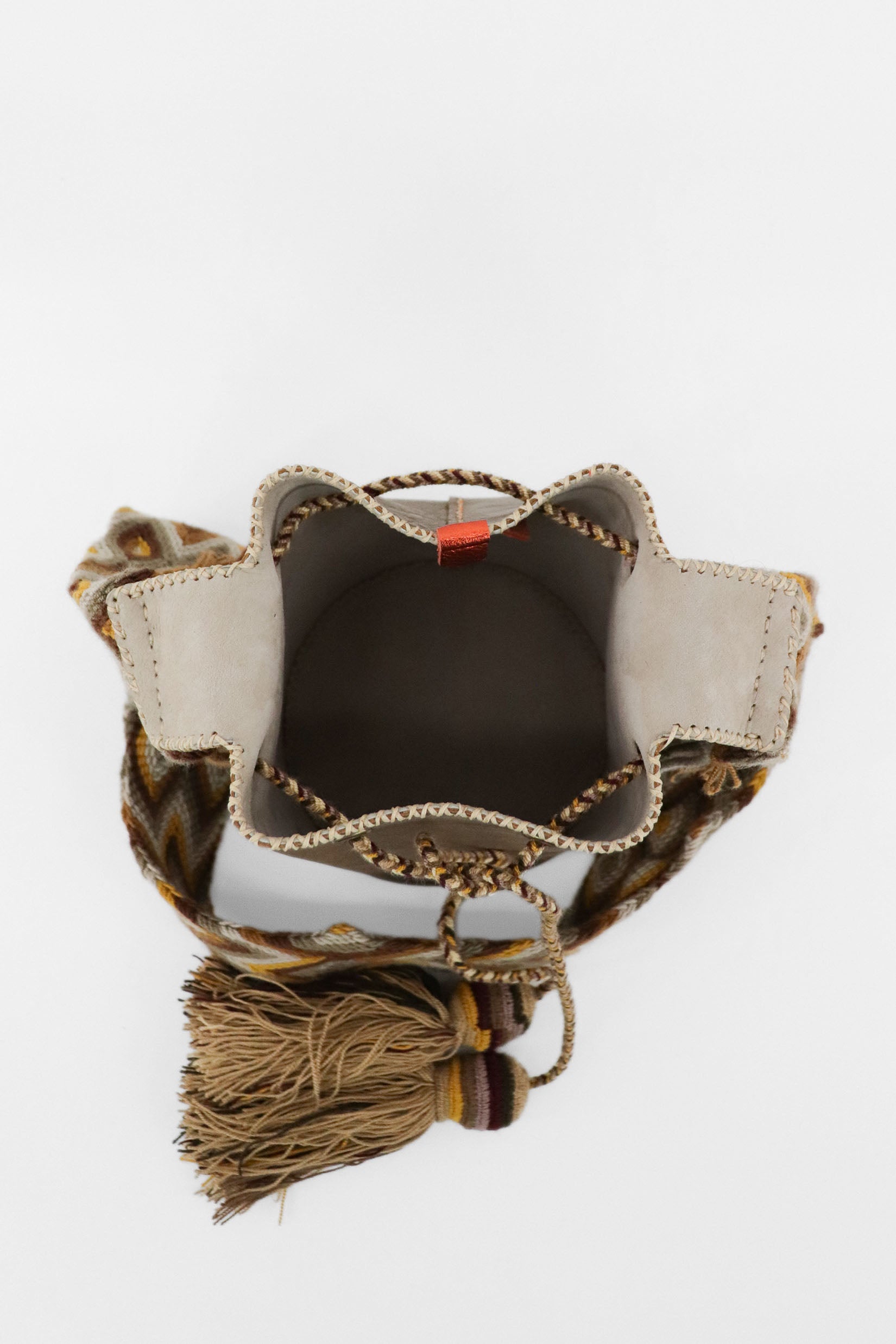 APÜNÜ BUCKET BAG SMALL / BRW - BEIGE #120015