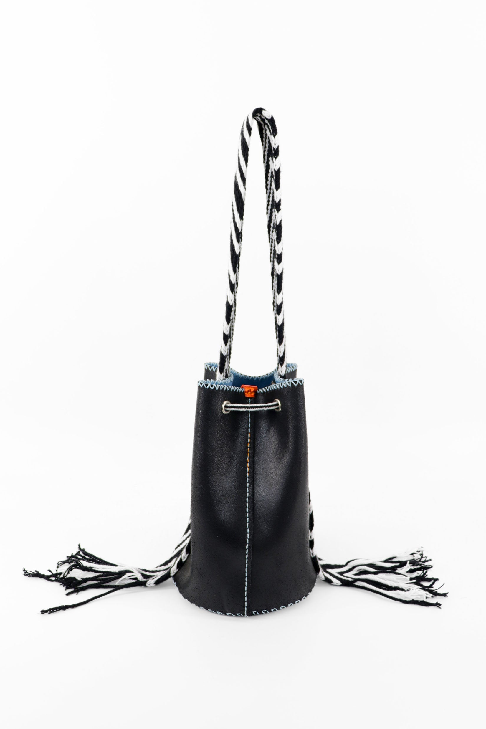APÜNÜ BUCKET BAG SMALL / BLACK - SKY BLUE #150013