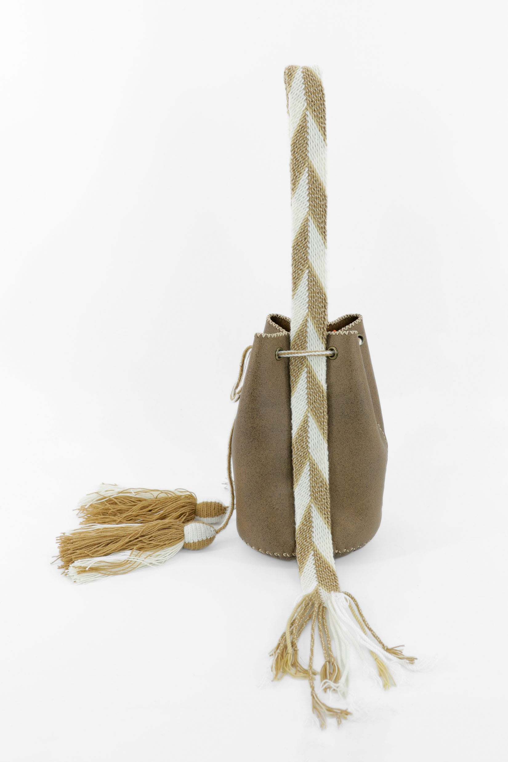 APÜNÜ BUCKET BAG SMALL / CAMEL BRW -  MED BRW #150006
