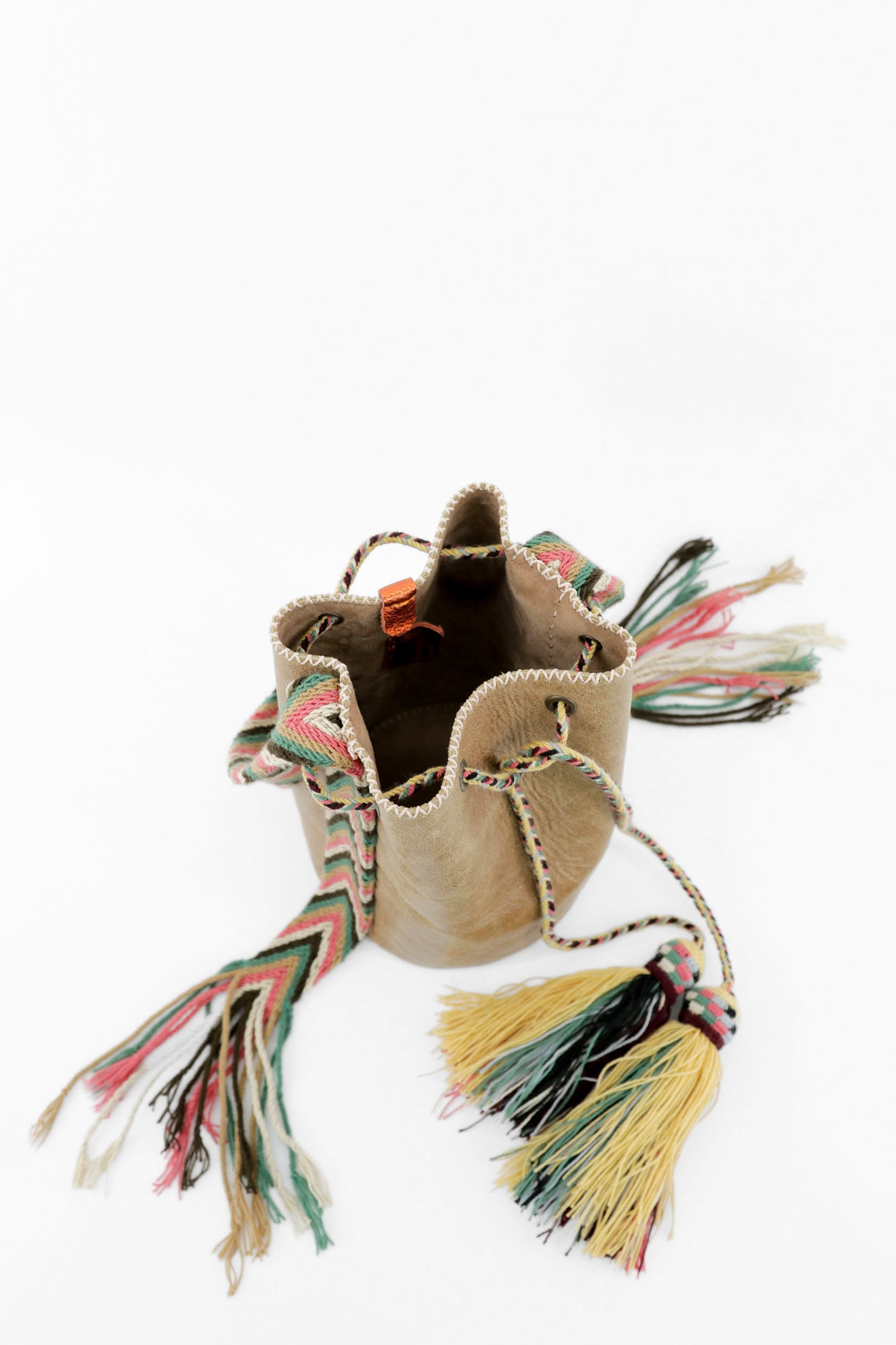APÜNÜ BUCKET BAG SMALL / LIGHT CAMEL -  CAMEL #150004
