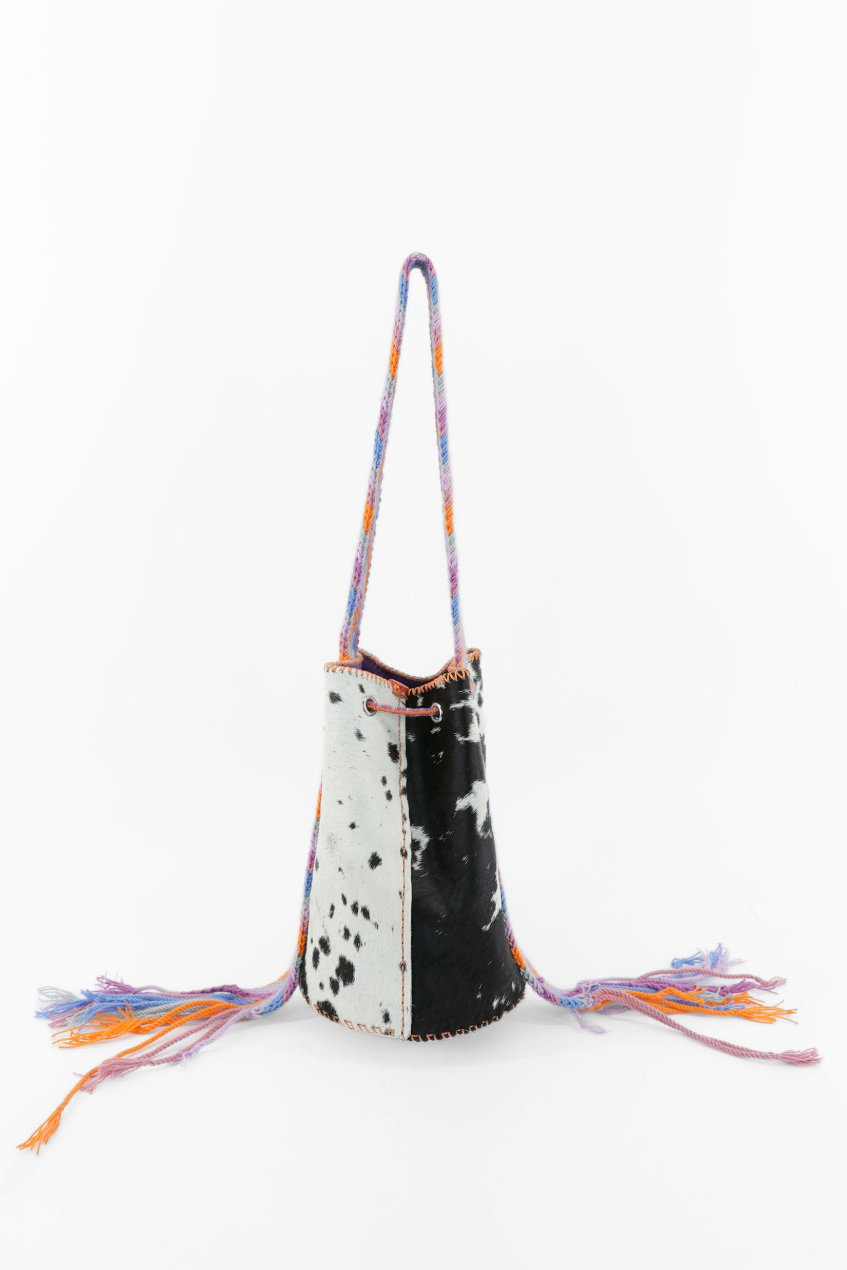 APÜNÜ BUCKET BAG SMALL FURRY / BLK&WH - LILAC #140006