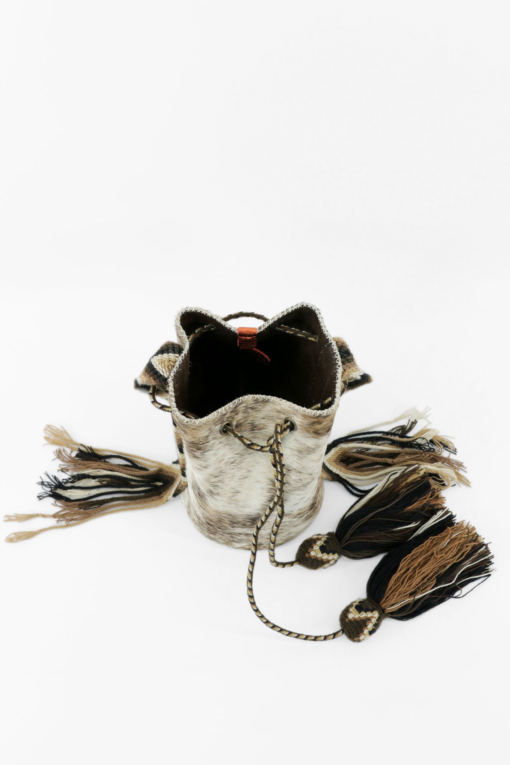 APÜNÜ BUCKET BAG SMALL FURRY / TAUP&WH - DARK BROWN #140008