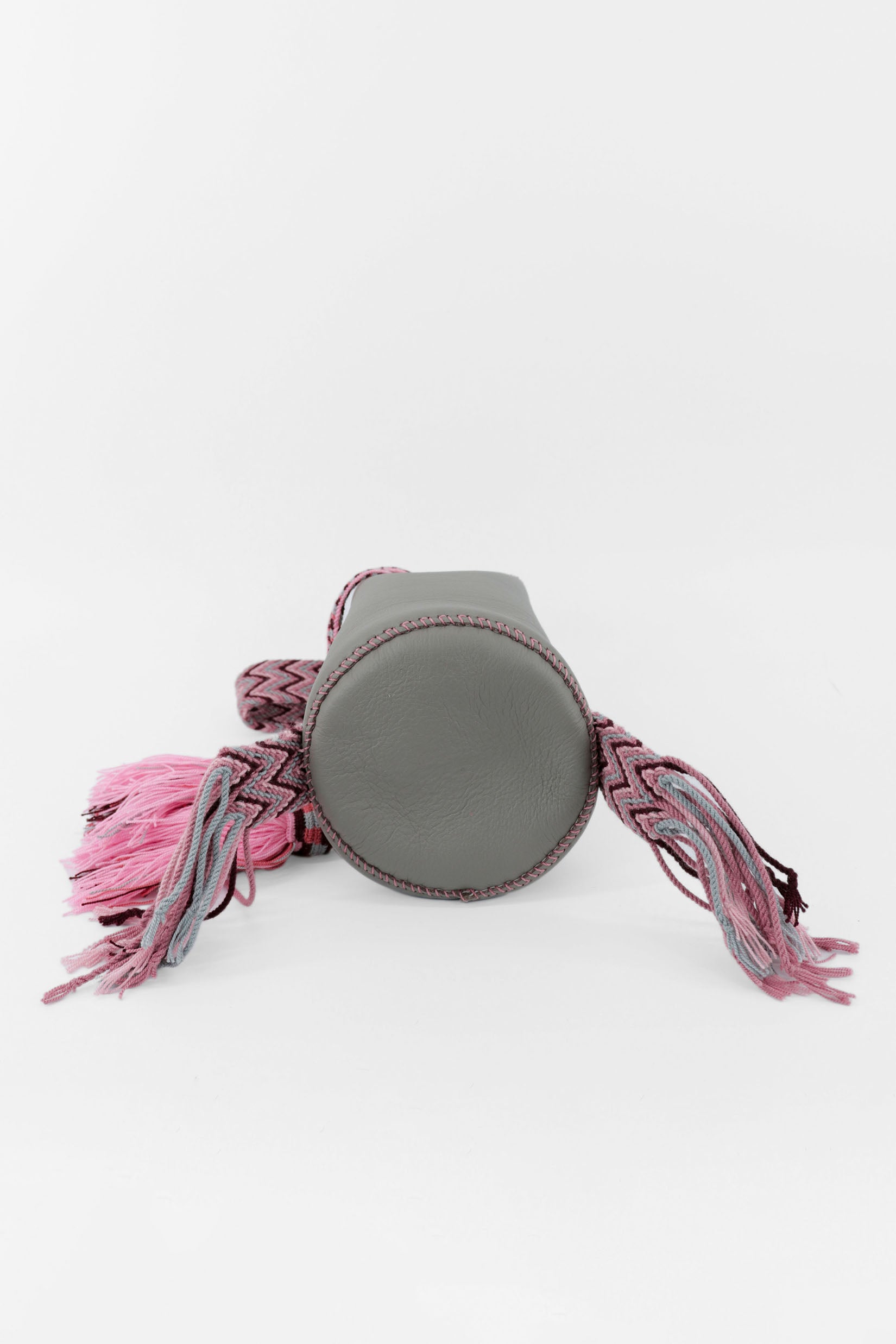 APÜNÜ BUCKET BAG SMALL / GRAY -  PINK #150010