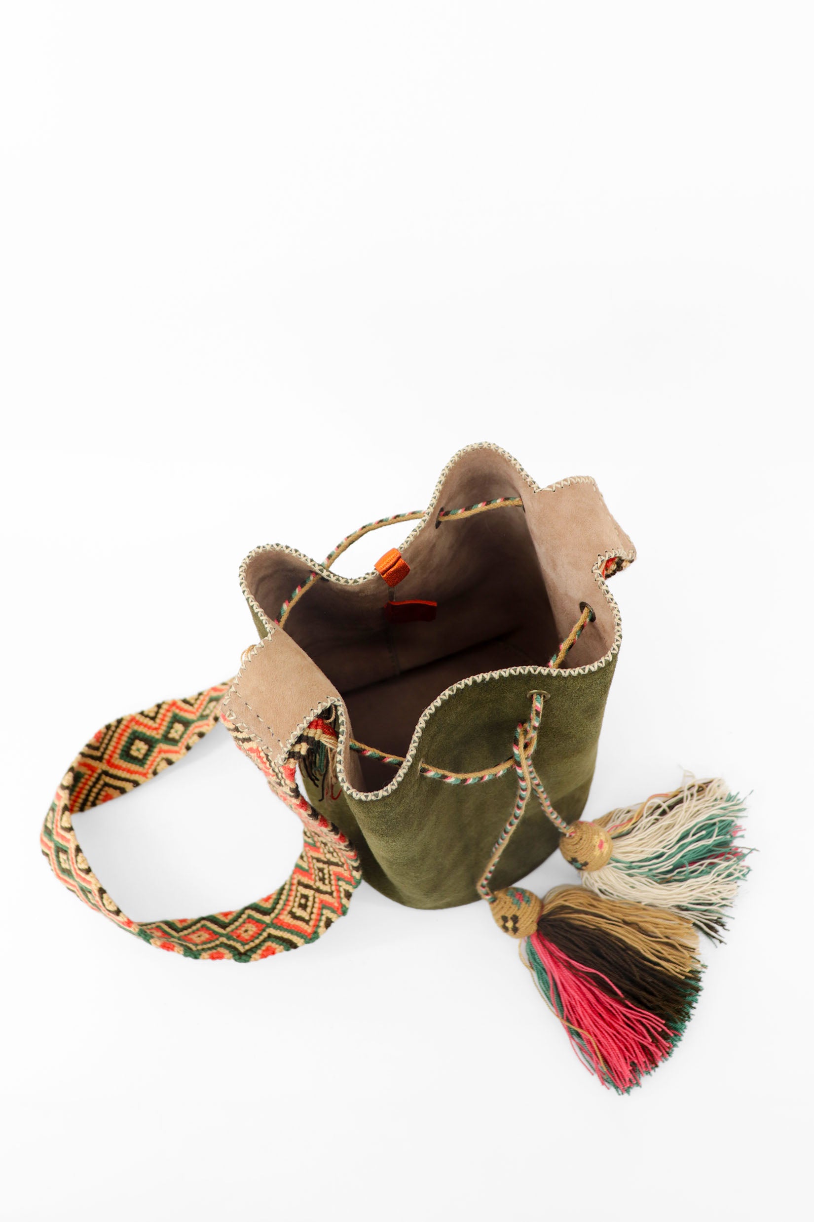 APÜNÜ BUCKET BAG LARGE / OLIVE GREEN SUEDE - BEIGE #110033